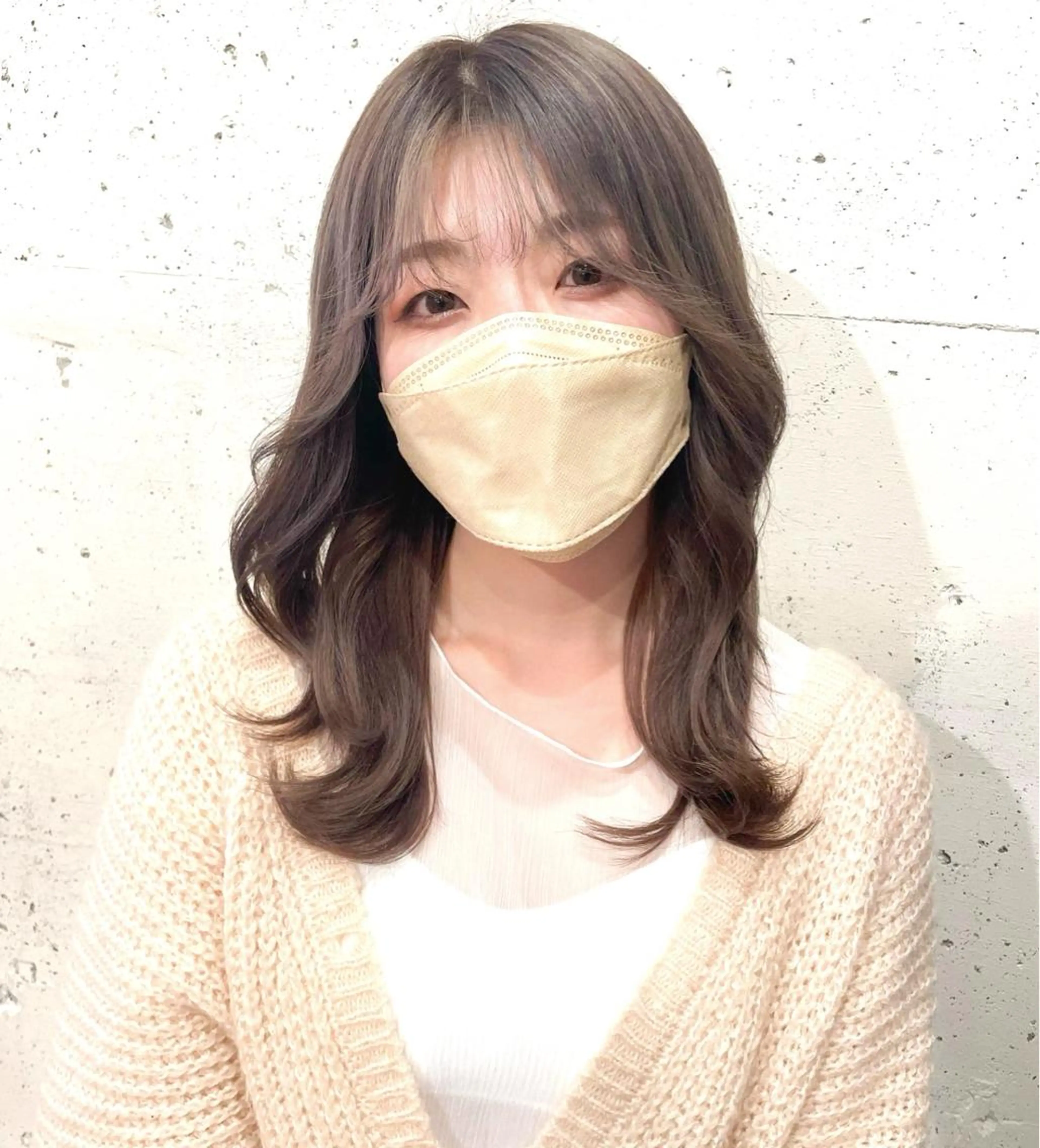 セミロング カラー ハイライトカラー ハイライト 韓国風ヘア レイヤーカット カット ヘアカラー トリートメント 360°キレイな ショートカットのヘアスタイル