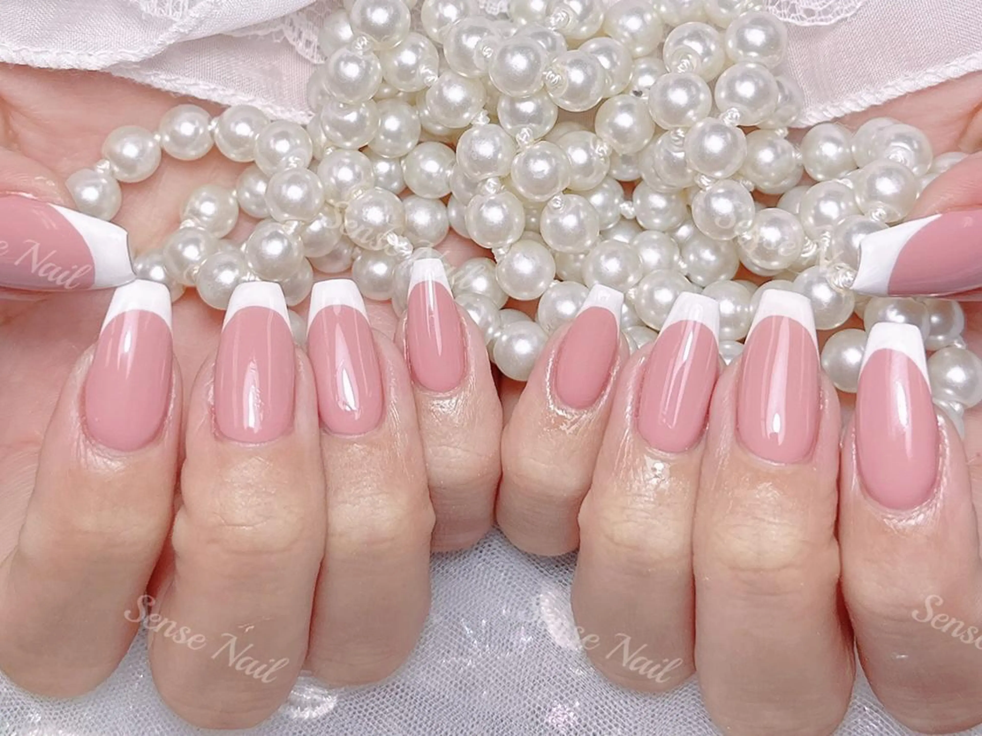 ネイル ハンドネイル ハンドケア 🦋Yumiio 🦋のネイルデザイン