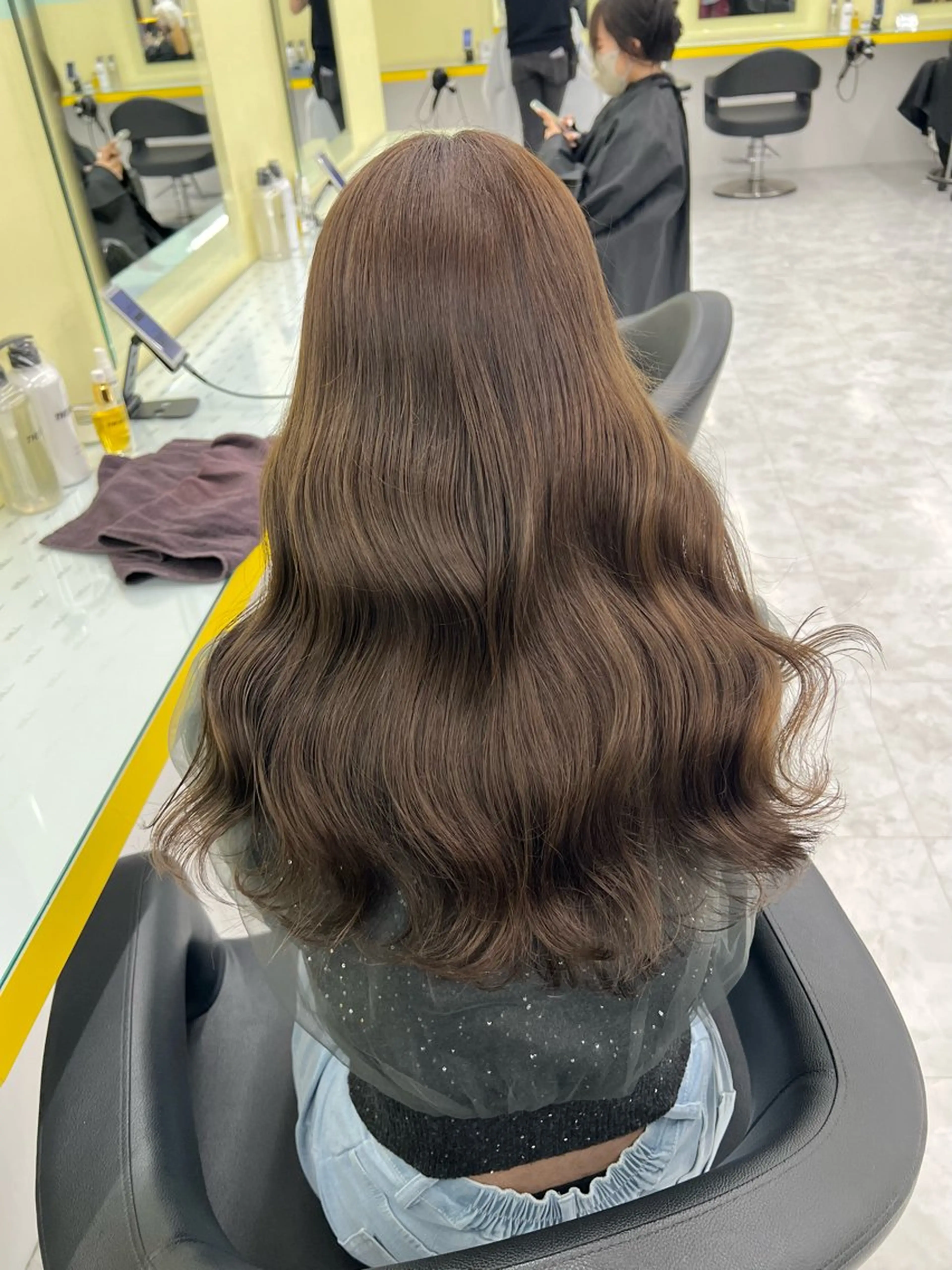 セミロング レイヤー/韓国❣️ 髪質改善/亘紘輝のヘアスタイル