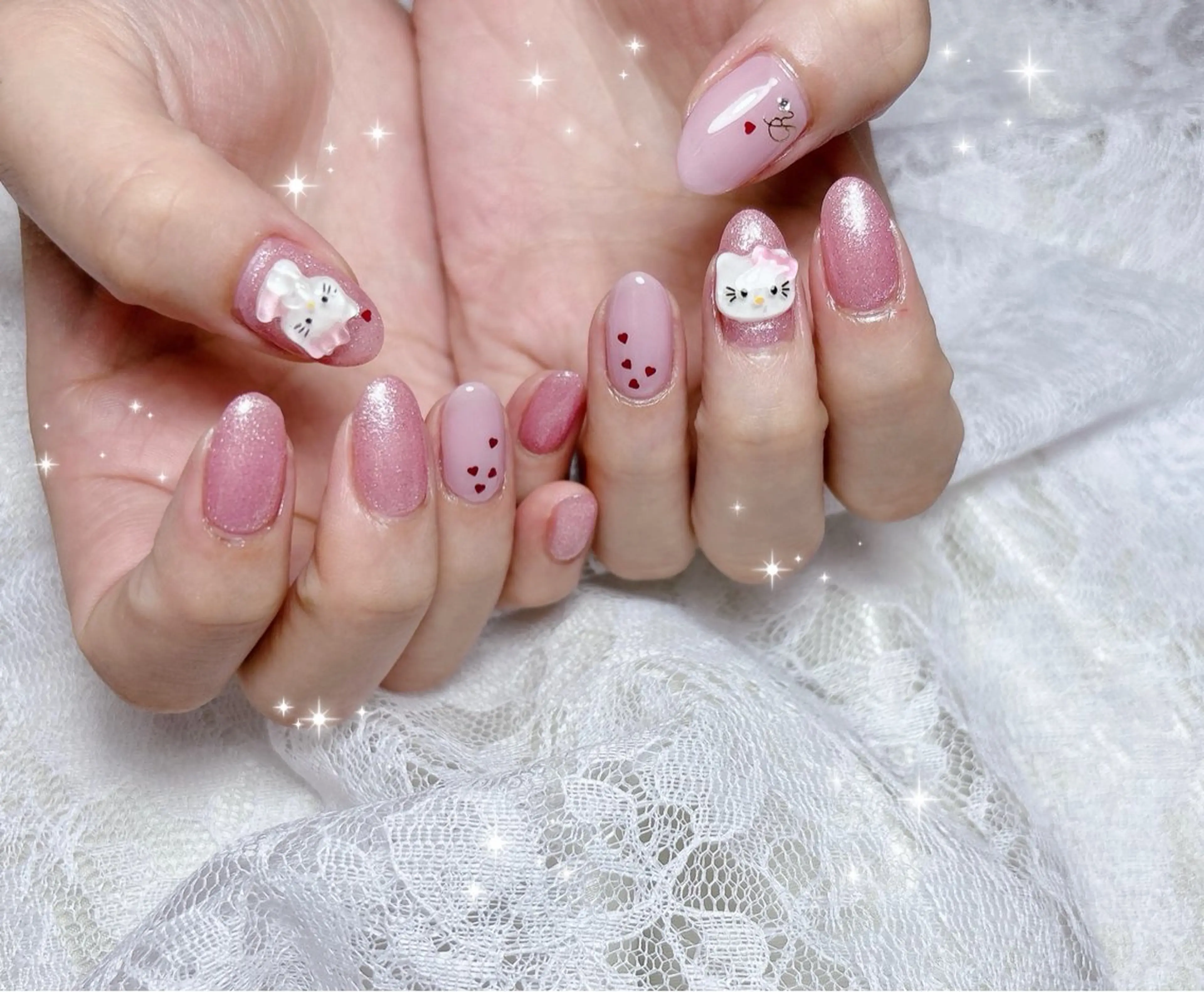 ネイル ホログラムネイル ピンク ハンドネイル FLARE NAIL フレアネイルのネイルデザイン
