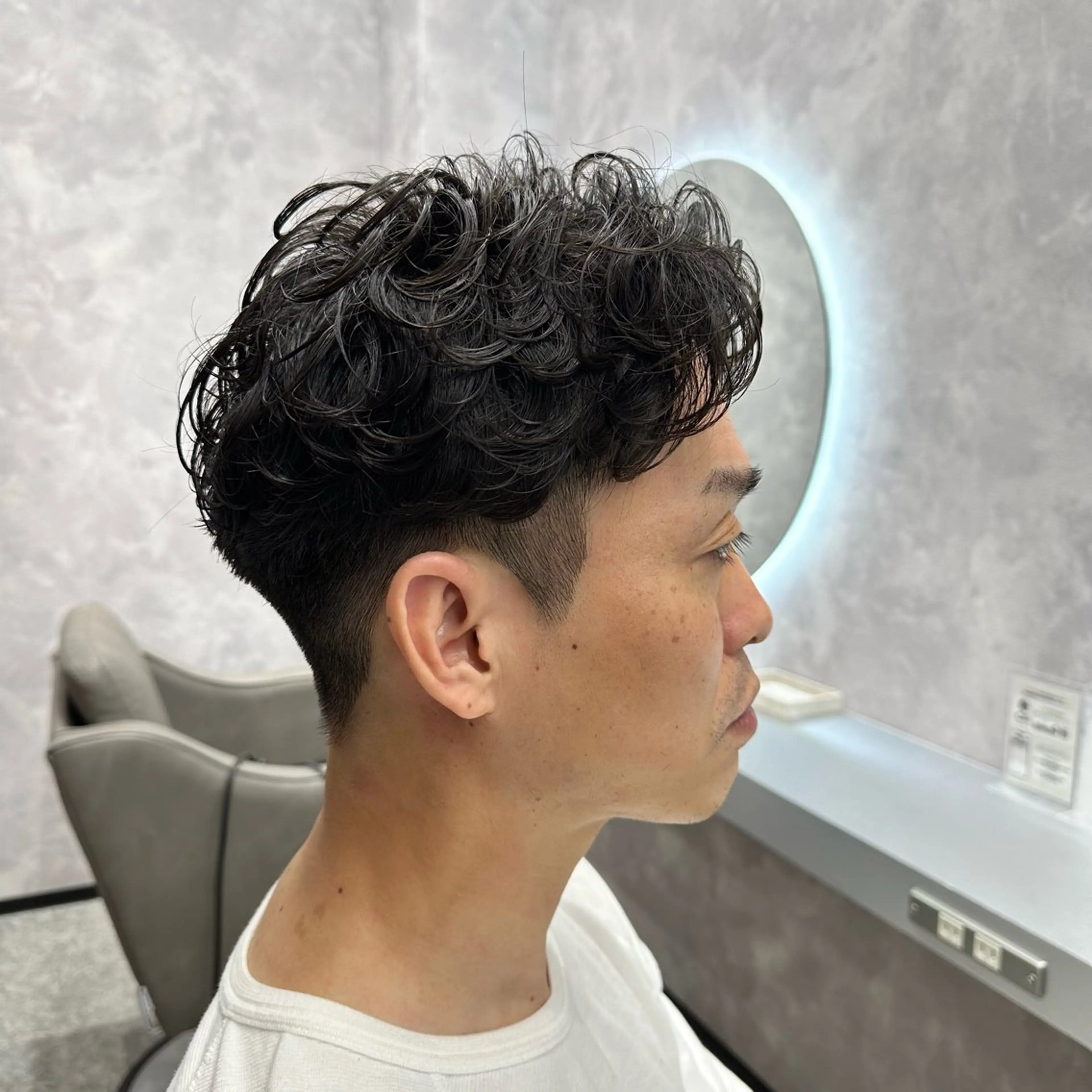 パーマ メンズ カット パーマ メンズパーマ🔵 ハイトーン✨原田慎也のヘアスタイル