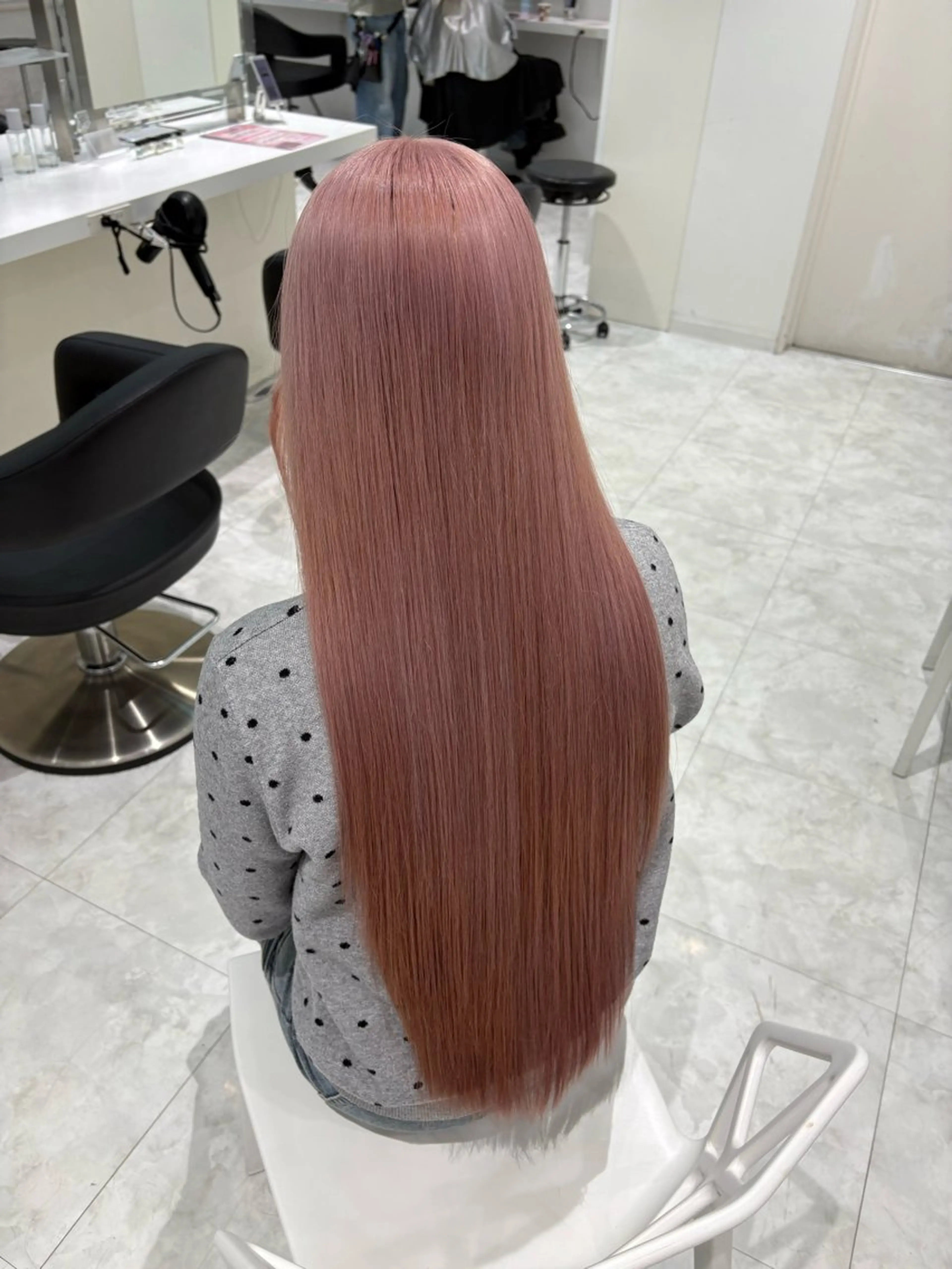 ロング カラー ヘアカラー 🤍ྀི透ける寒色 Cocoa🤍ྀིのヘアスタイル