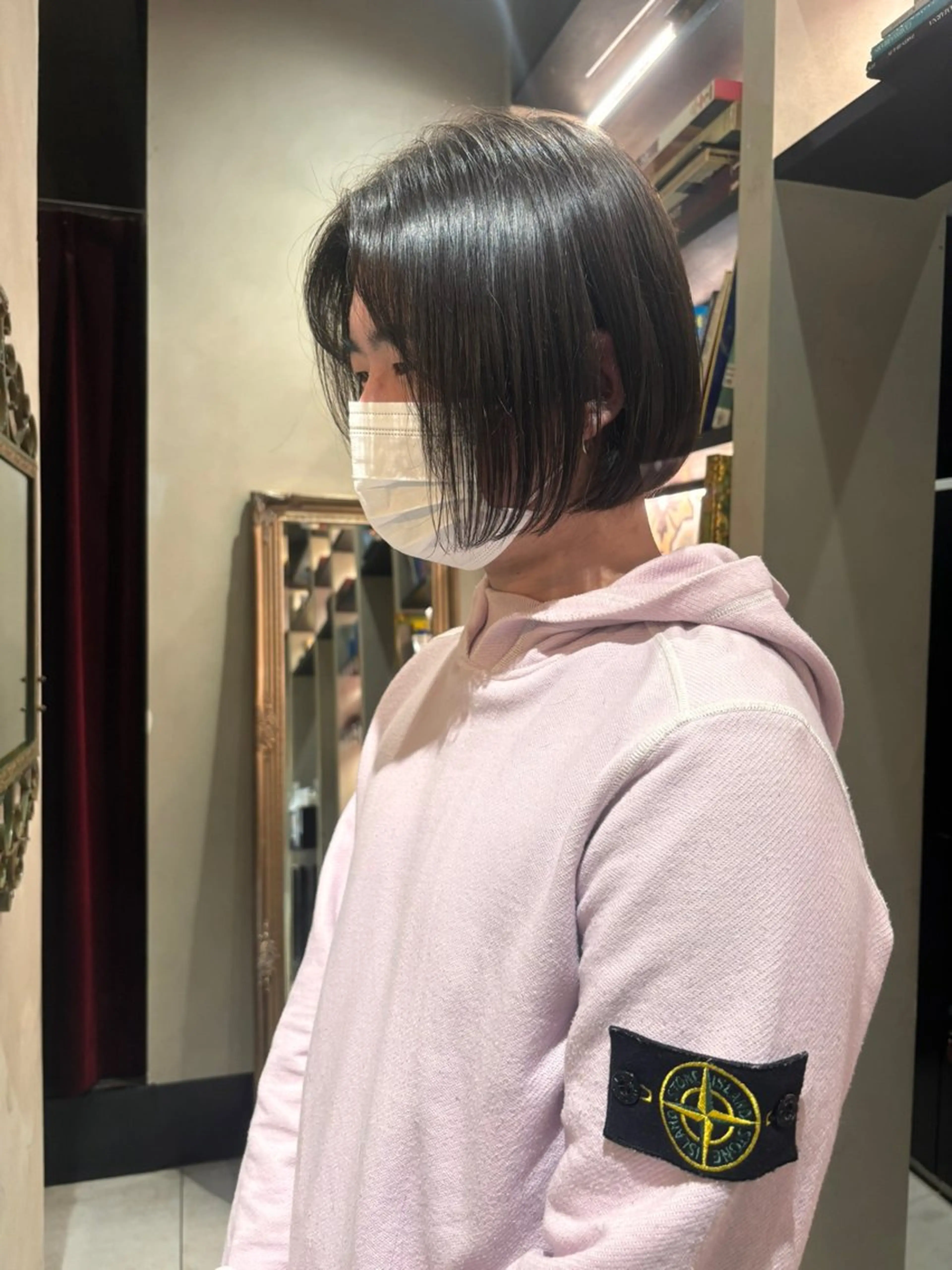 ショート ボブ カット ⠀ リコのヘアスタイル