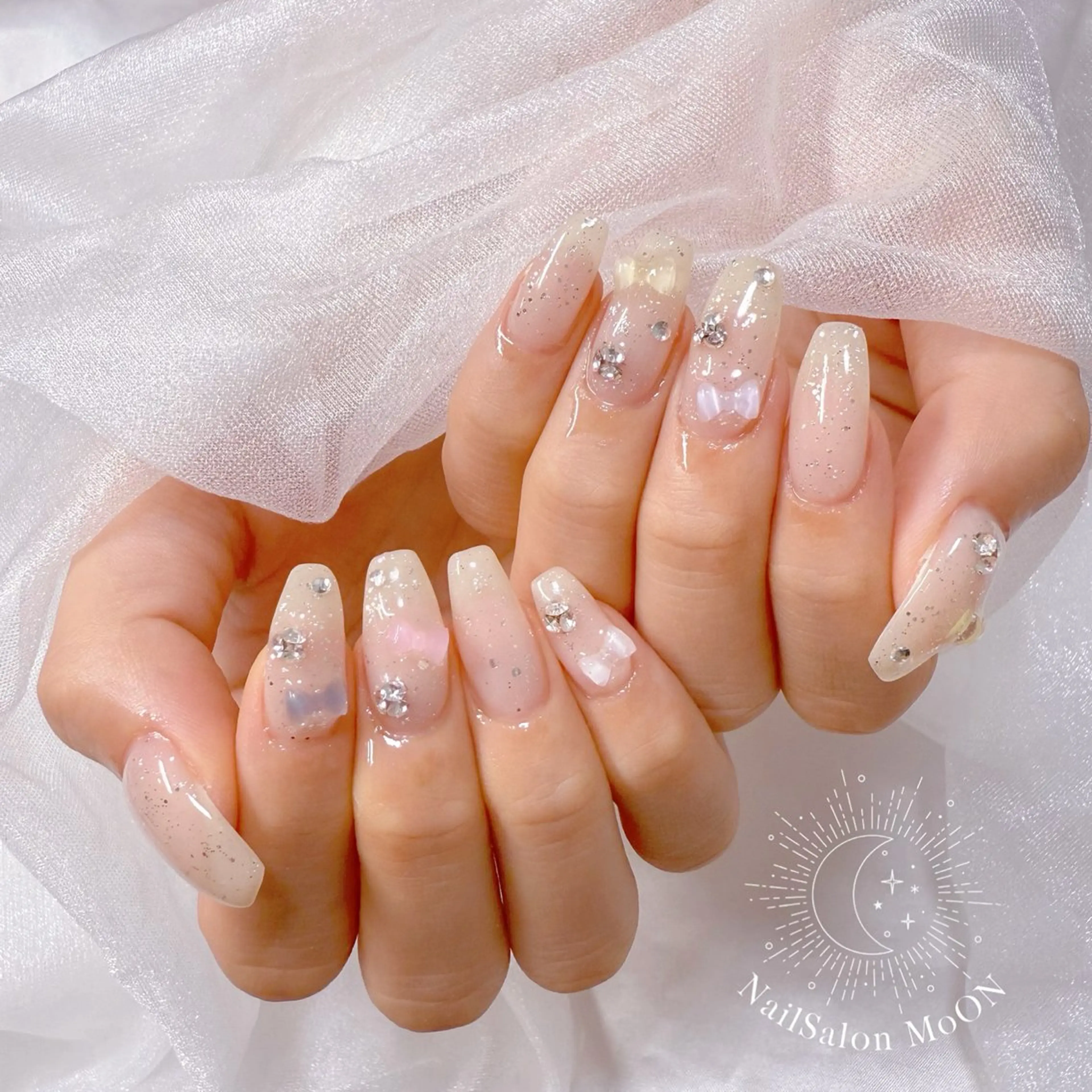 ネイル MoON...❤︎ MeGuのネイルデザイン