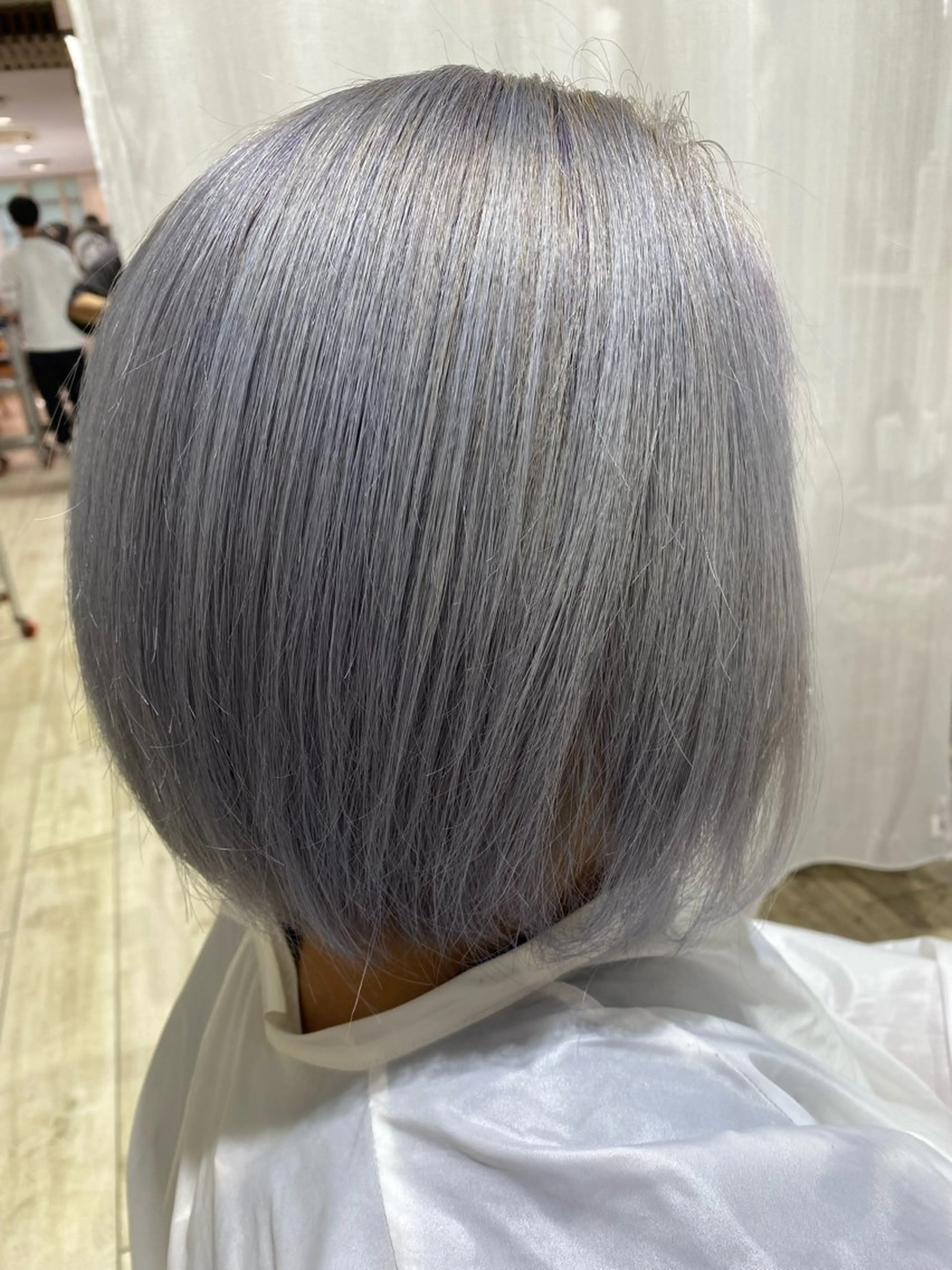 ショート カラー 森 麻衣葉のヘアスタイル