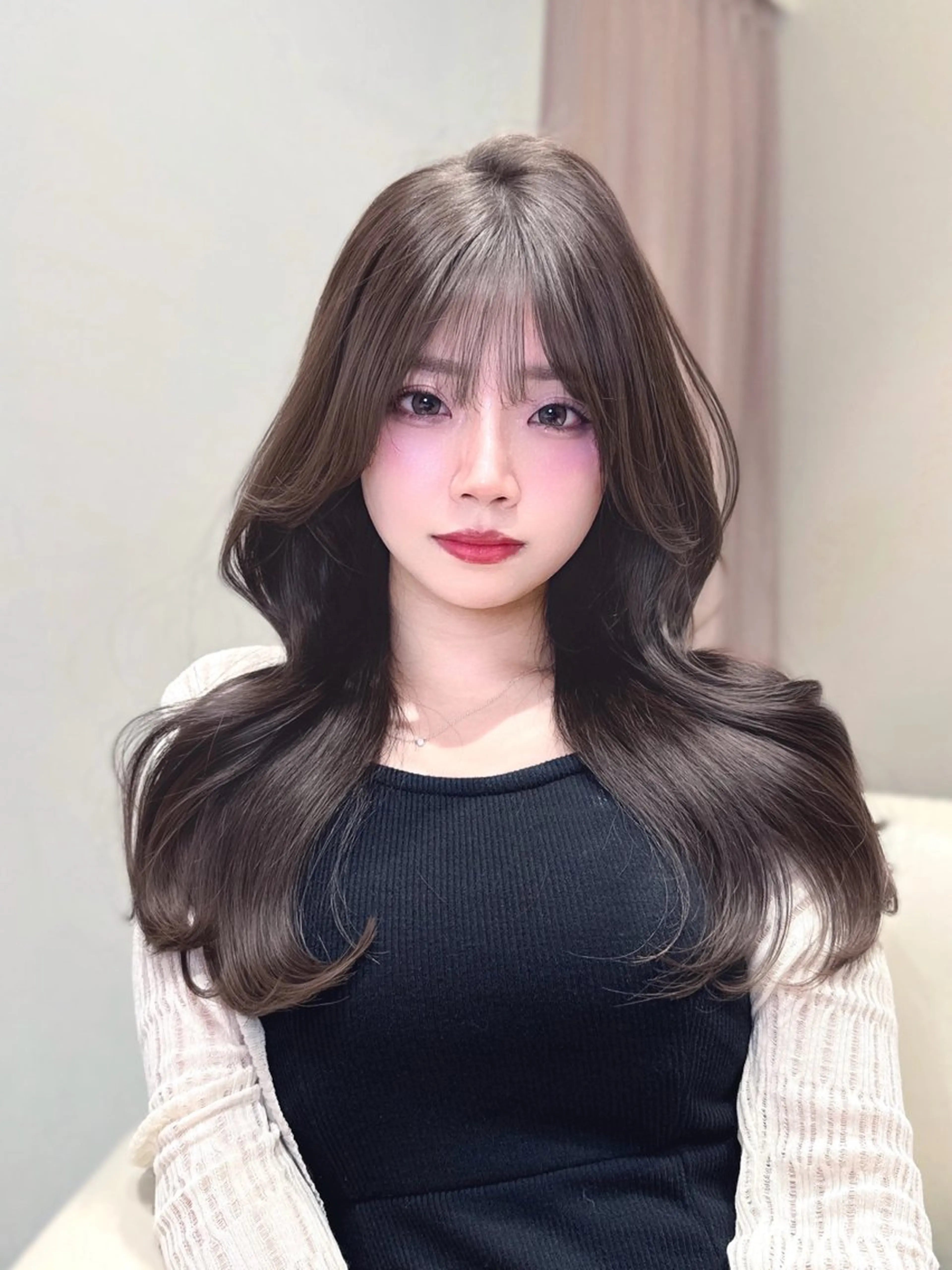 セミロング カラー カット ヘアカラー トリートメント ヘッドスパ ヘアセット 韓国ヘア/レイヤー/ 顔まわり/りょーとのヘアスタイル