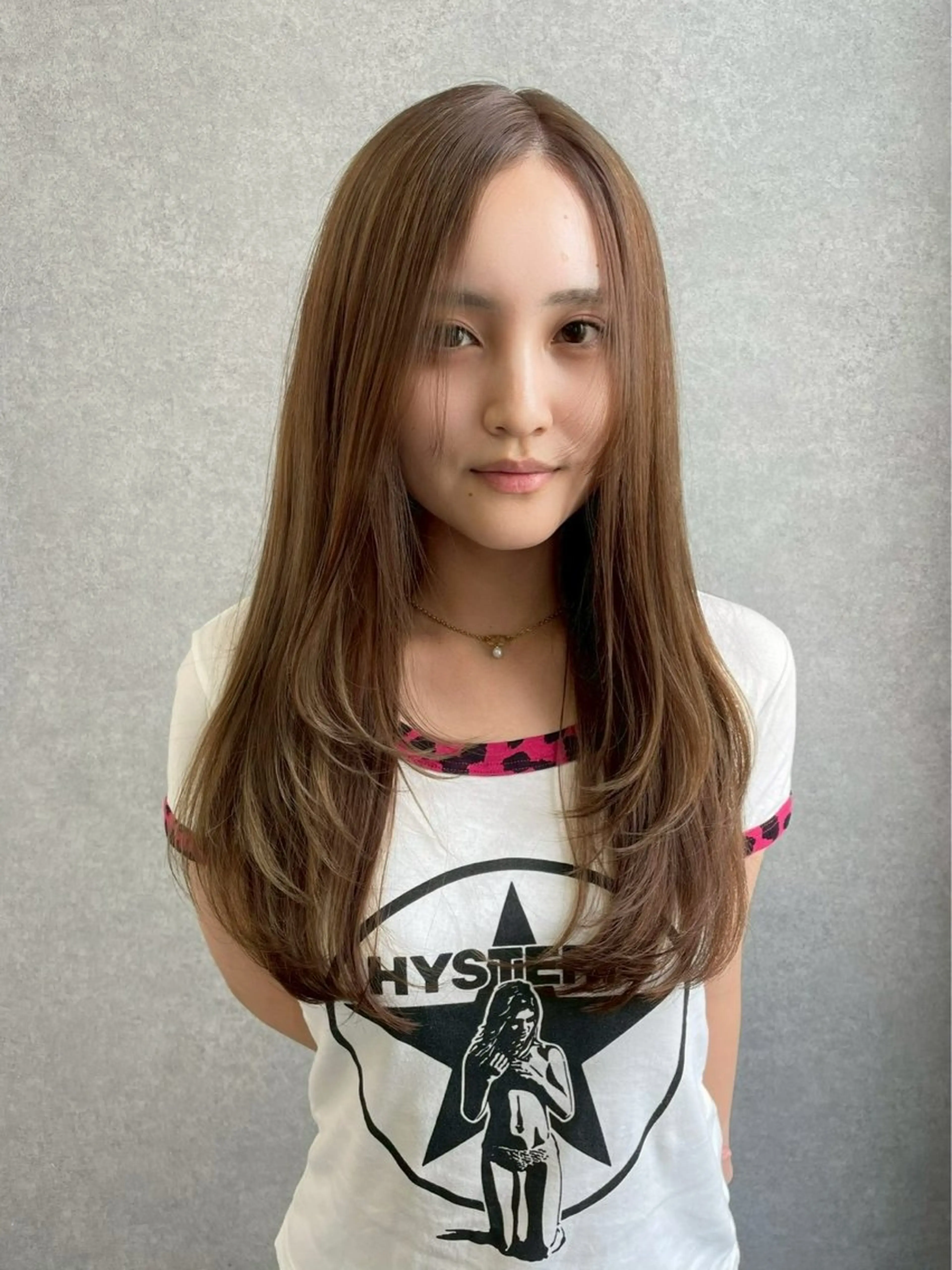 ロング カラー レイヤーカット CIEN gold所属・鈴木 朱音のヘアスタイル