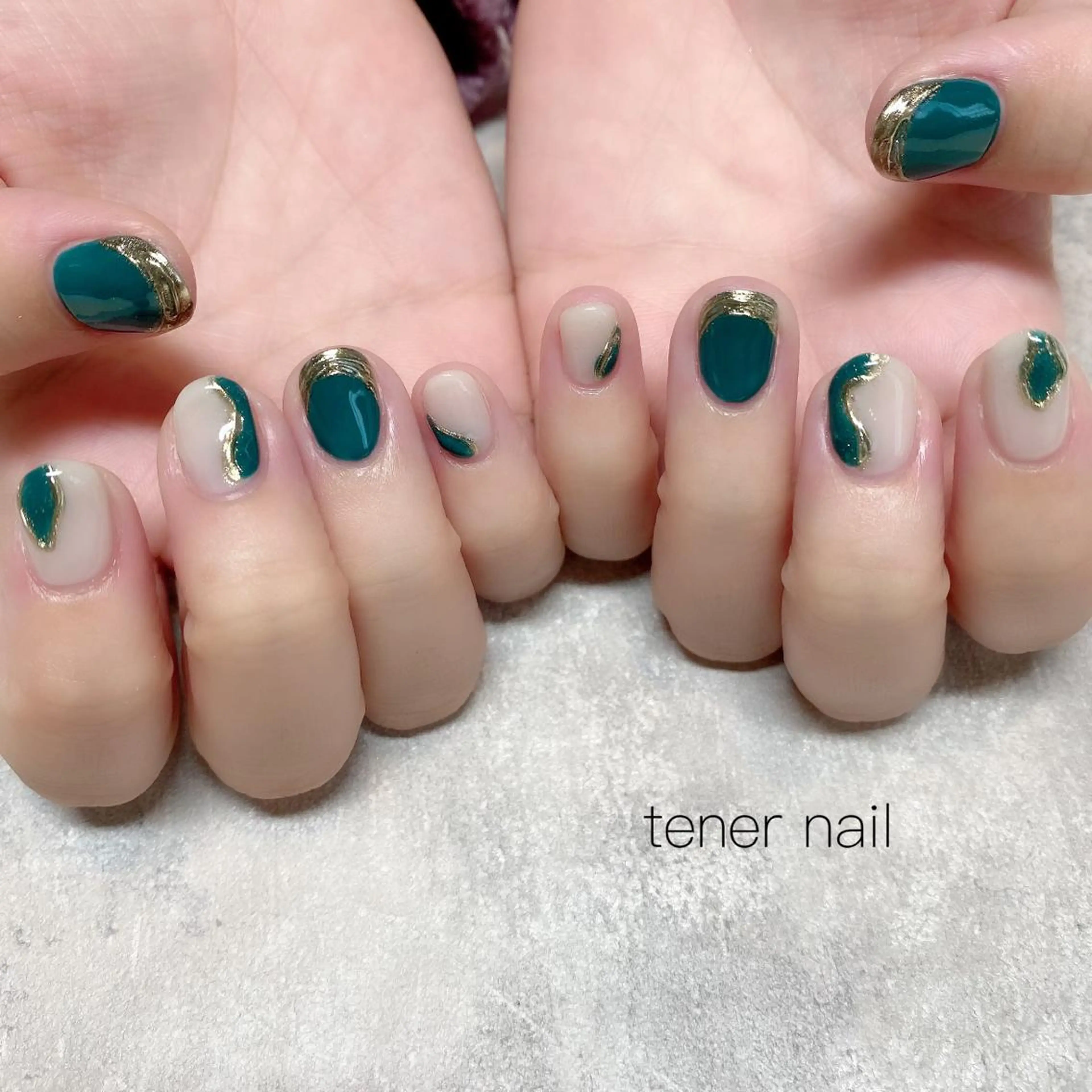 ネイル グリーン tener  nail  テネルネイル所属・テネルネイル tener nailのネイルデザイン