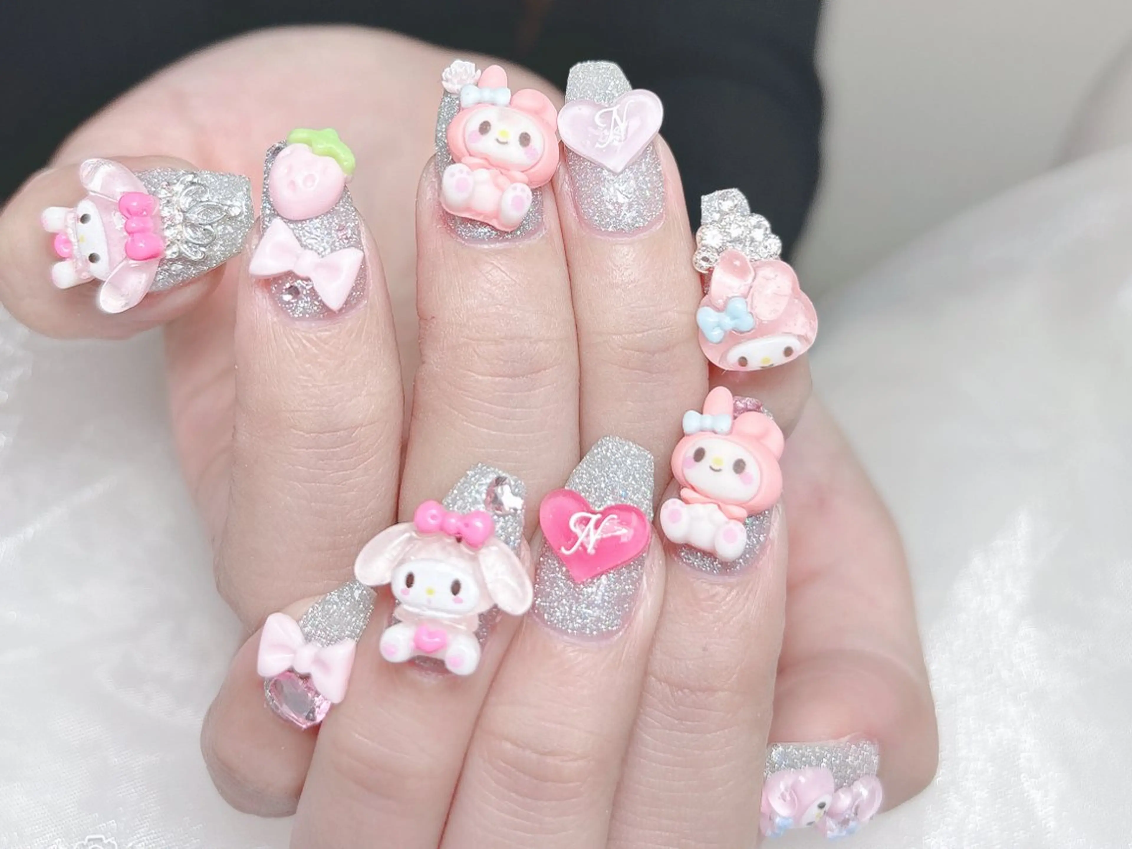 ネイル 成人式 キラキラネイル 大理石ネイル(マーブル) スカルプネイル 夏ネイル MoMoA Nail ネイル長さ出し専門店のネイルデザイン