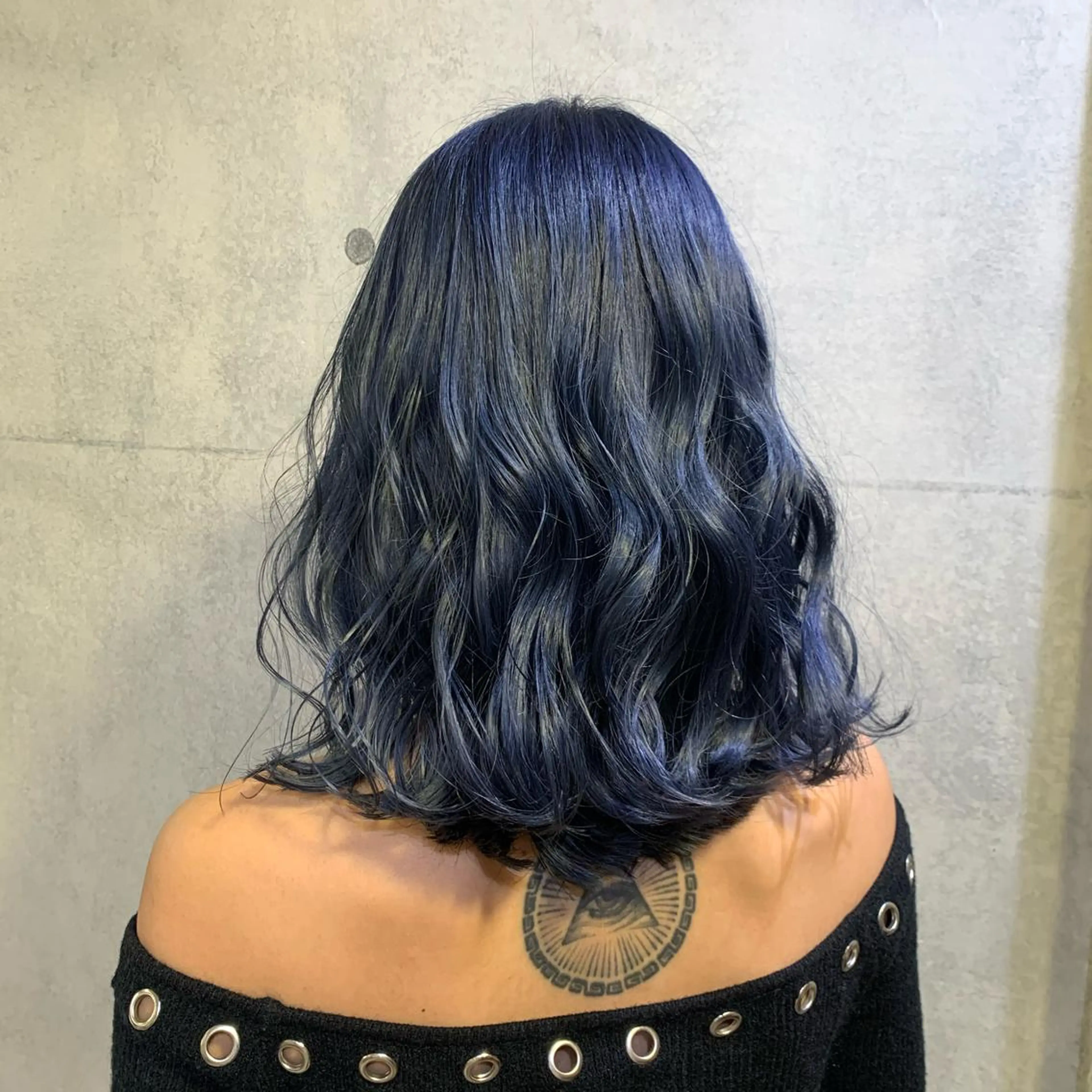 ミディアム カラー カット ヘアカラー 及川シゲル 髪質改善講師のヘアスタイル