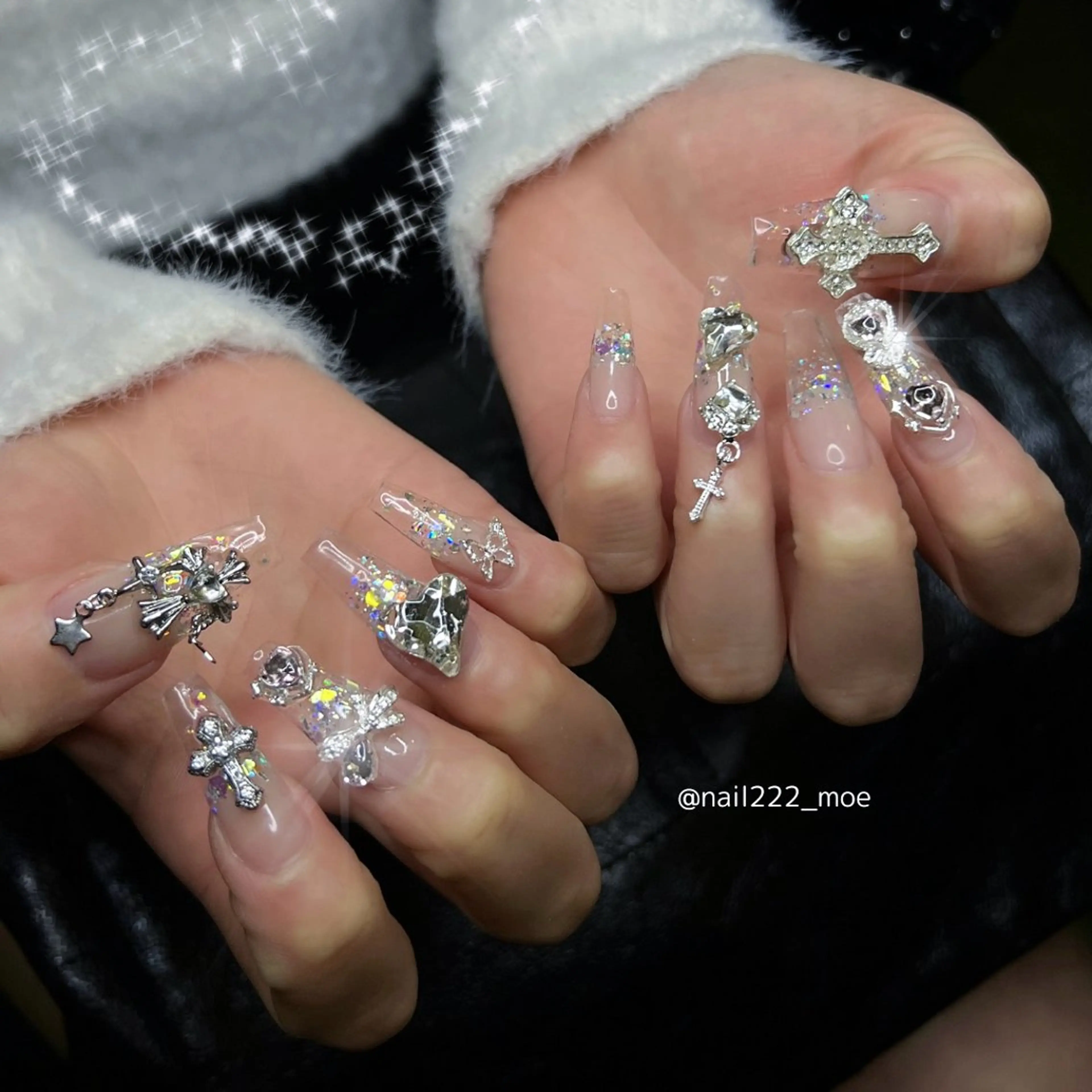 ネイル 春ネイル ワンホンネイル ハンドネイル ⟡.*222⋰˚☆ MöEのネイルデザイン