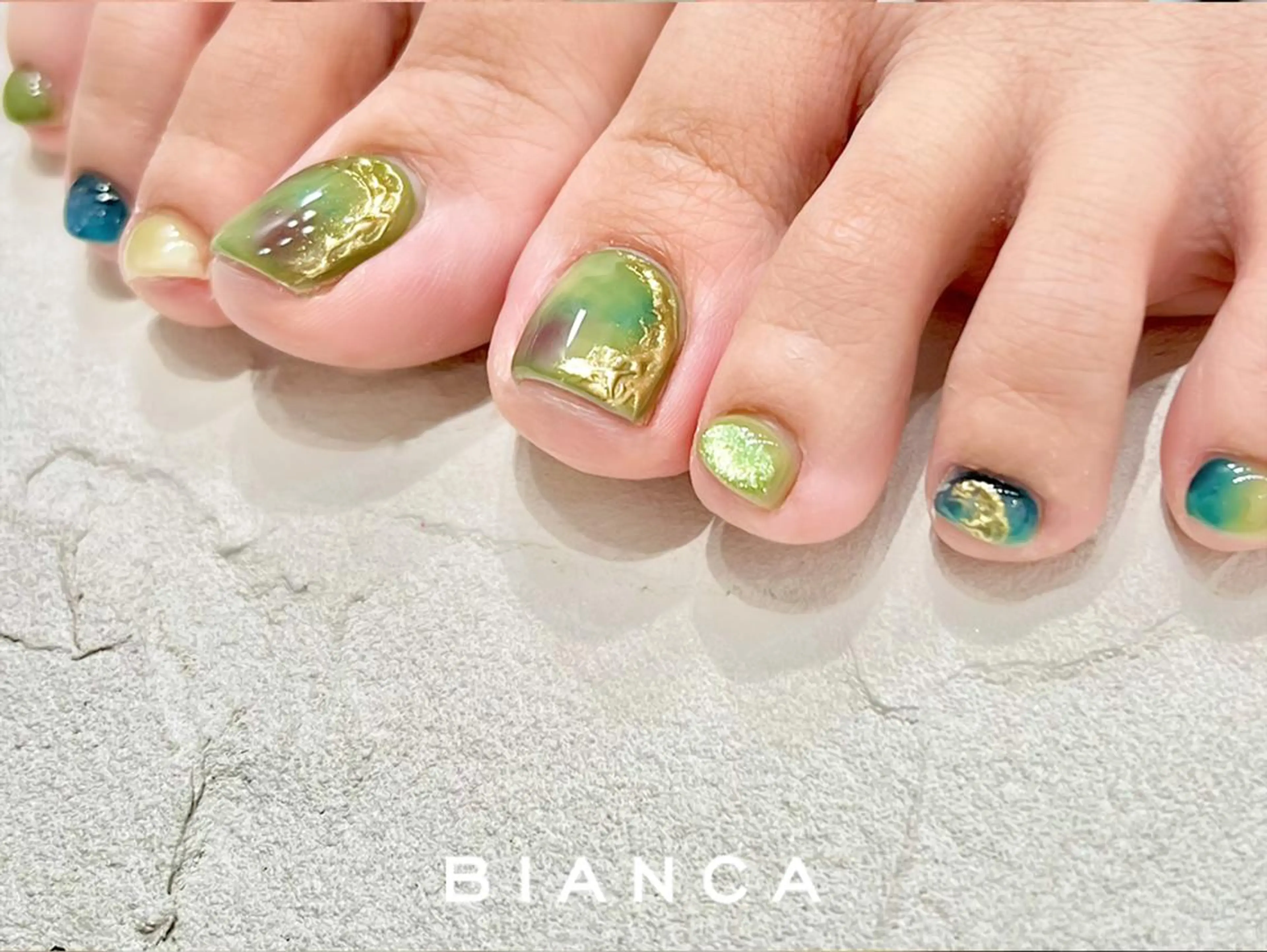 ネイル Bianca KAGARAのネイルデザイン