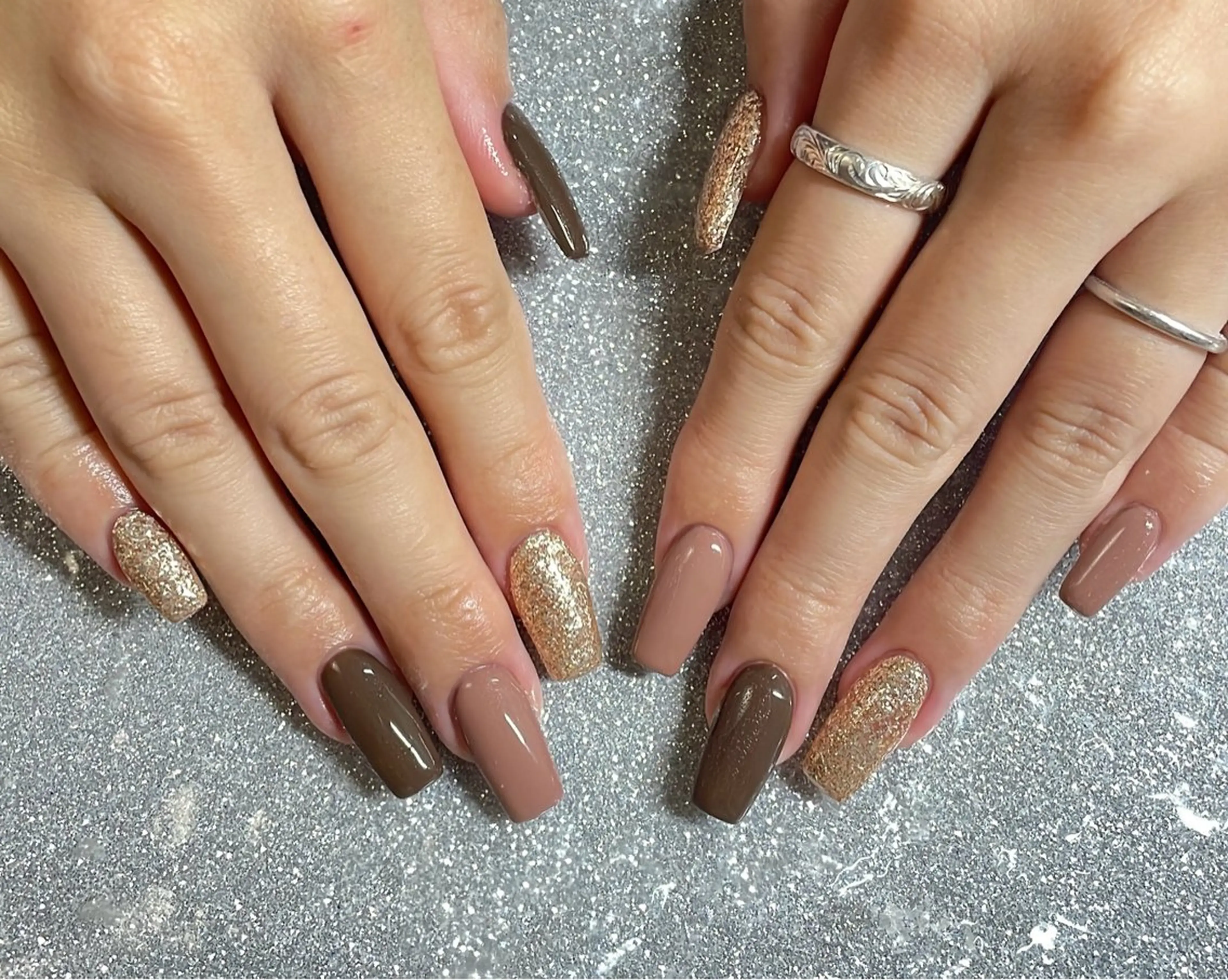 ネイル ハンドネイル VIERU 🌈🎀💖のネイルデザイン