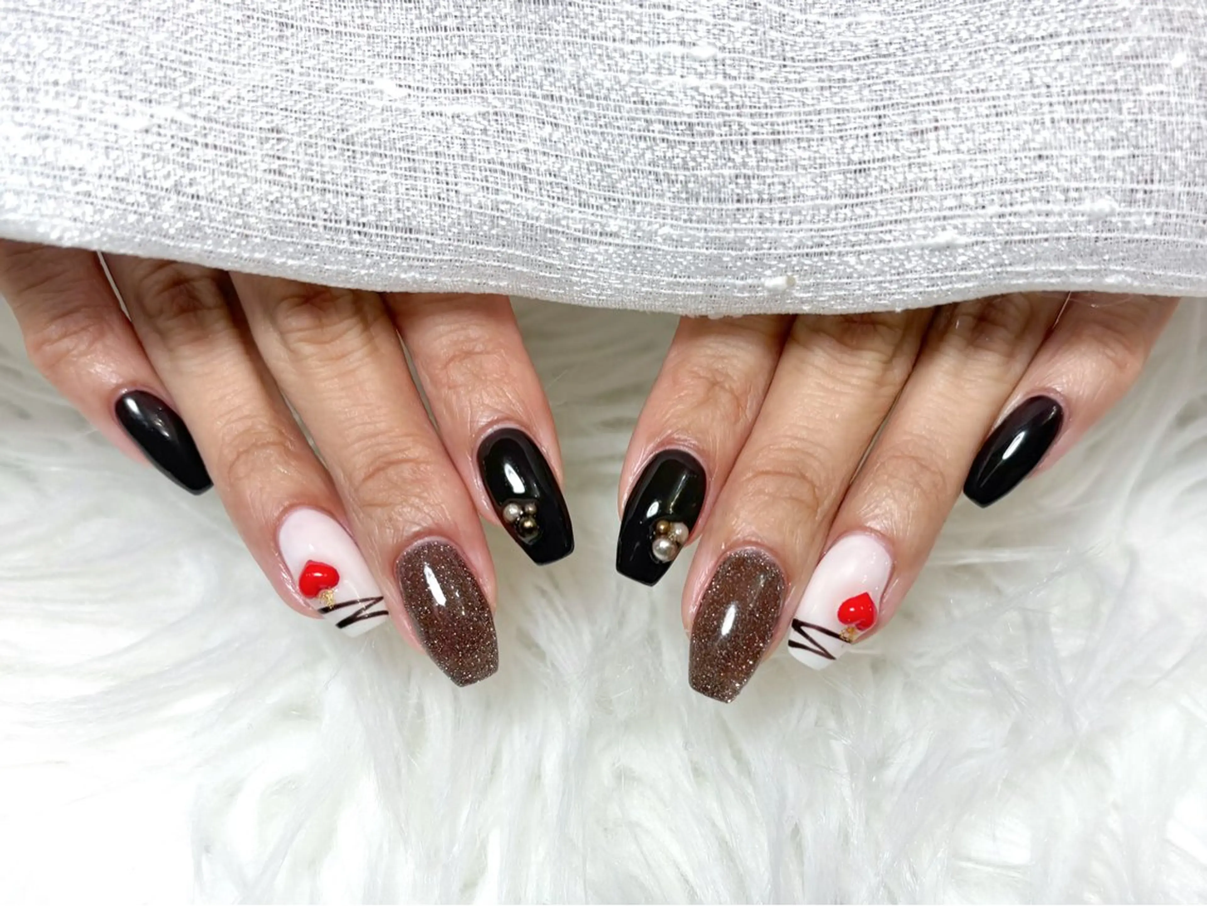 ネイル バレンタイン ハンドネイル 【Eclat ｴｸﾗ】nail＆beauty所属・Eclat［ｴｸﾗ］ Yuriのネイルデザイン