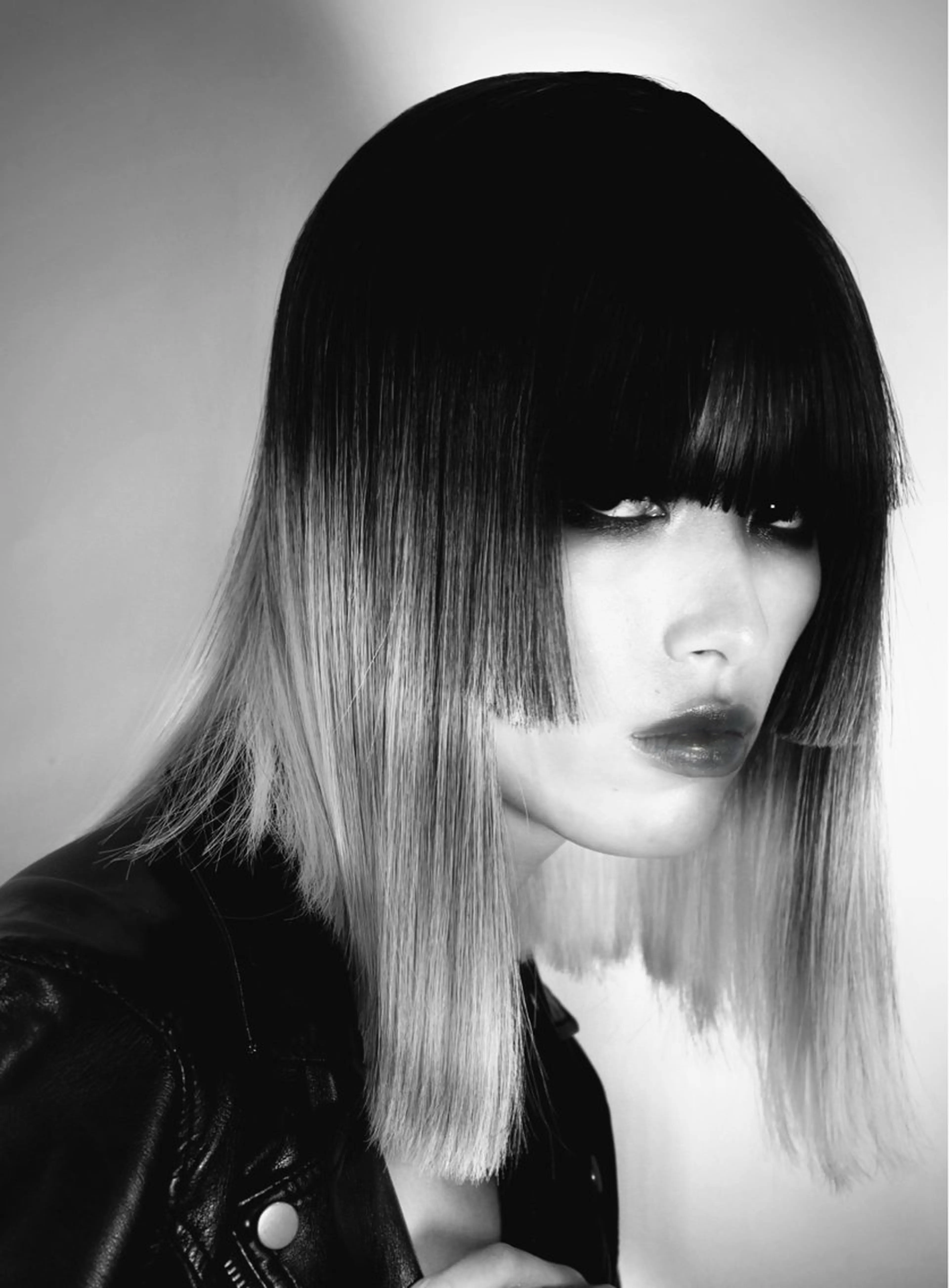 セミロング カラー KOKOMO所属・Mizogami Yuriのヘアスタイル