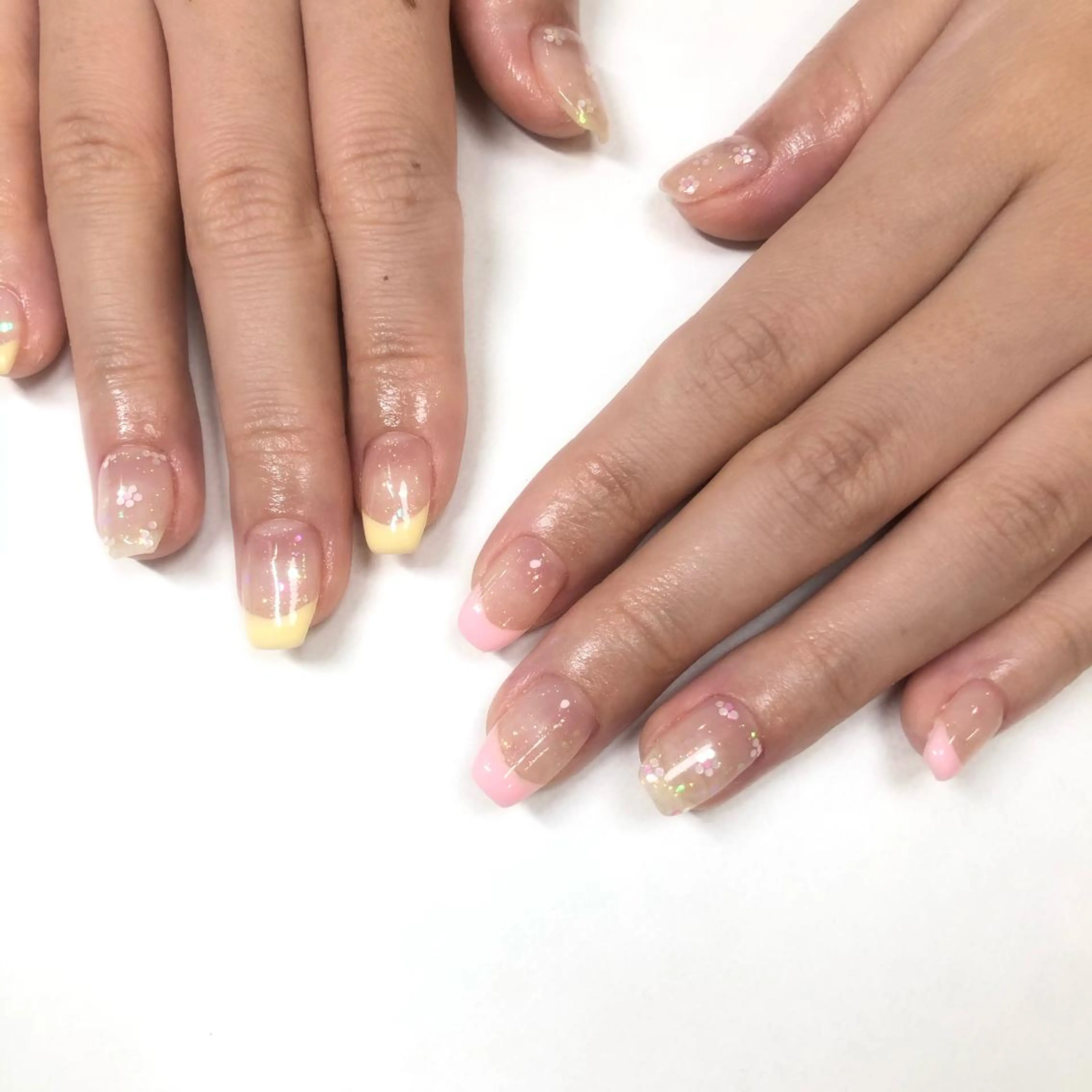 ネイル フレンチネイル キラキラネイル 春ネイル 🎀AYAKO 🎀中韓ネイルのネイルデザイン