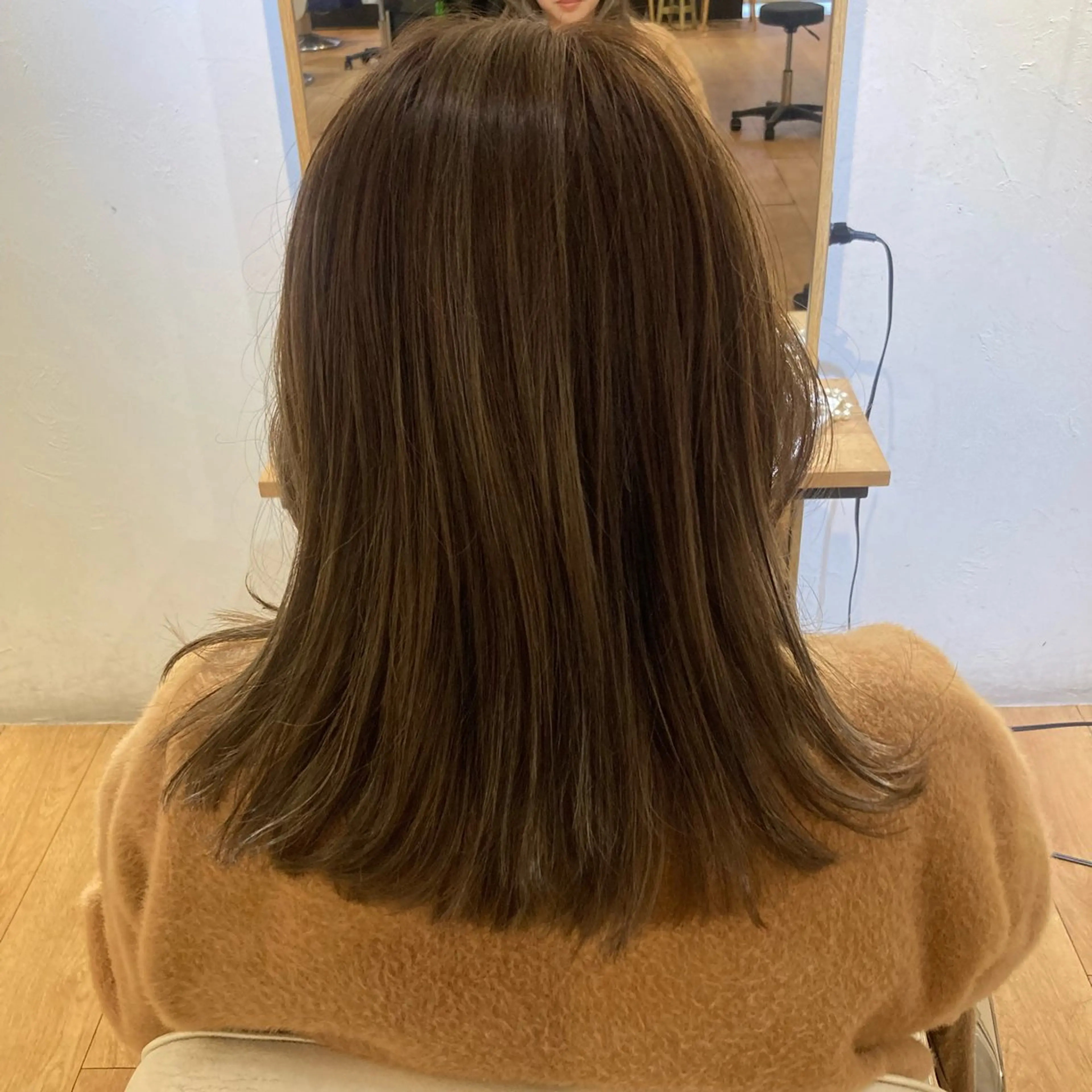 ⭐️外国人風カラー⭐️ハイライト（20枚）透明感カラー＋カット＋オッジオットマスクトリートメント　¥11,500の写真