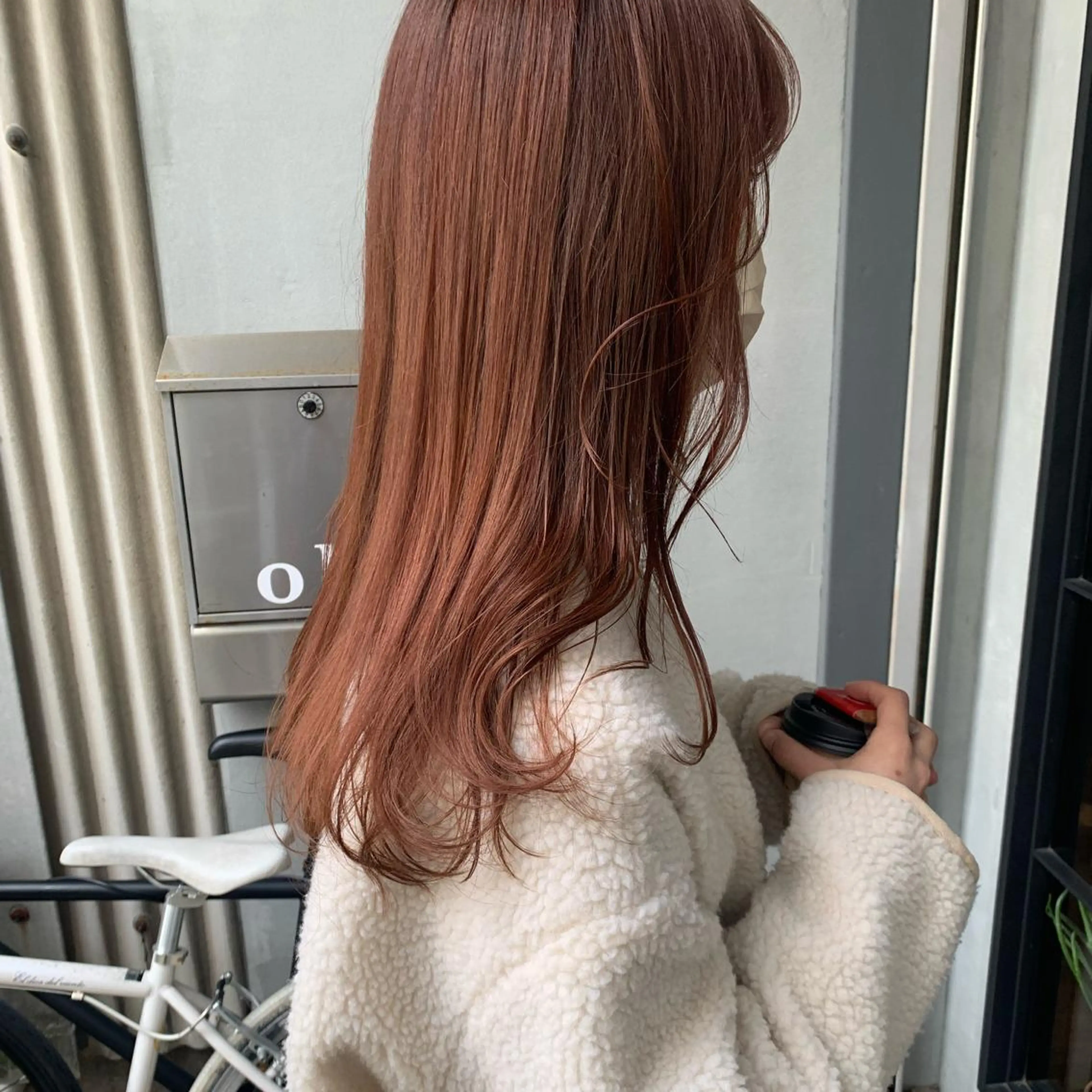 ロング カラー ピンクカラー ヘアカラー 野々村 朋美のヘアスタイル