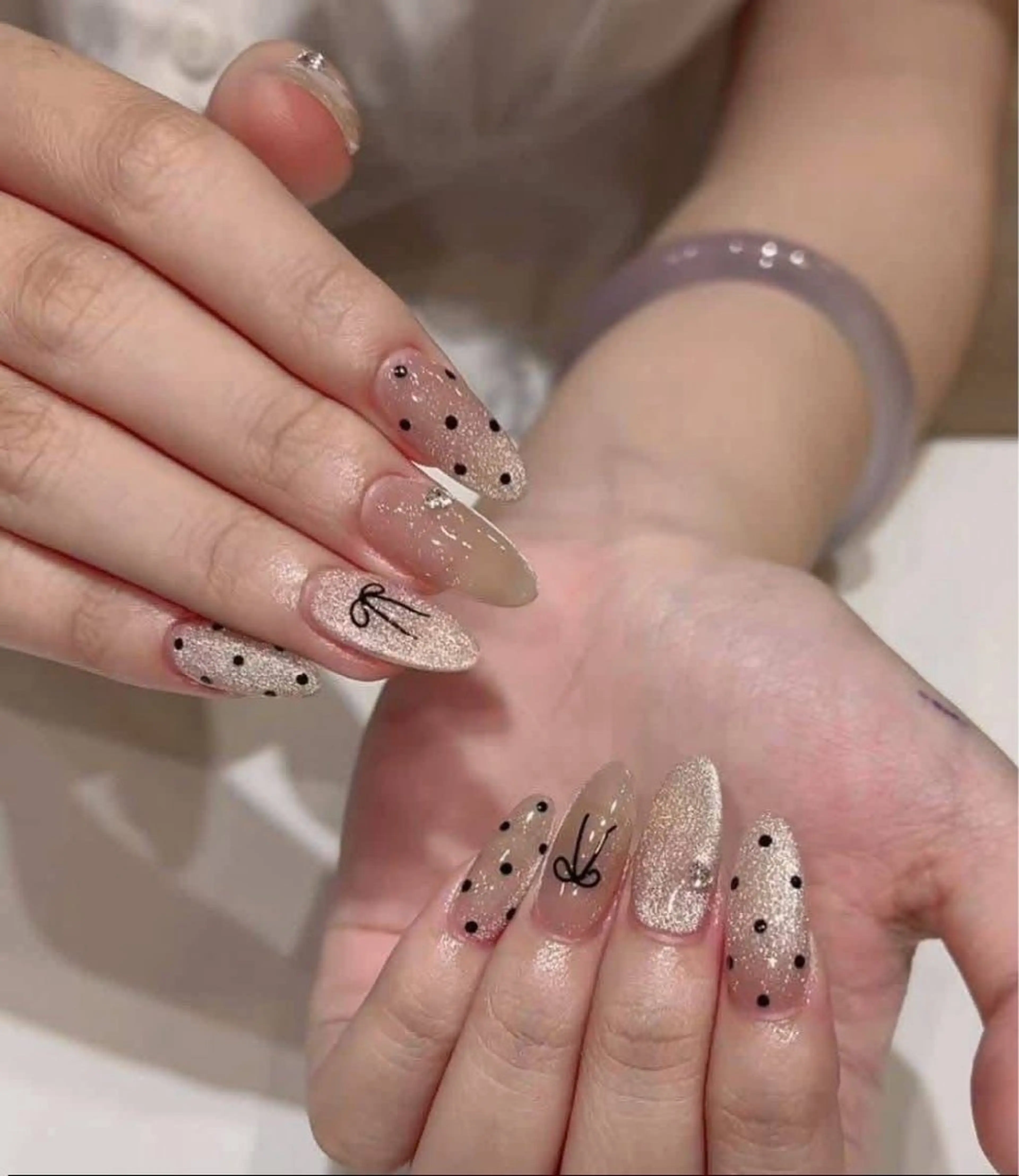 ネイル チークネイル ドット グラデーション ハート キラキラネイル Kawaii _Nailのネイルデザイン