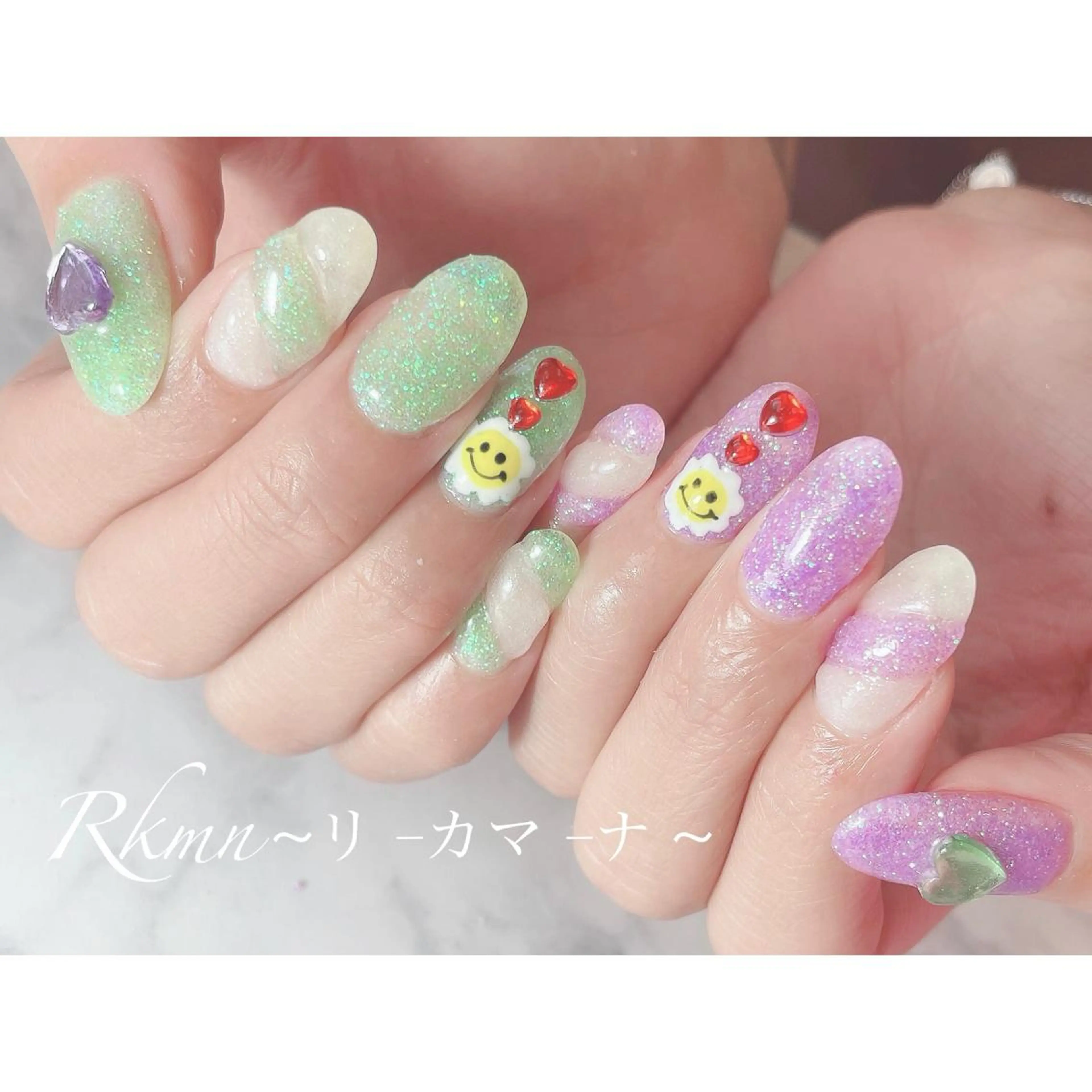 ネイル アートネイル フレンチネイル ジェルネイル グラデーション グリーン ハンドネイル フットネイル ハンドケア Rkmn ~リ-カマ-ナ~のネイルデザイン