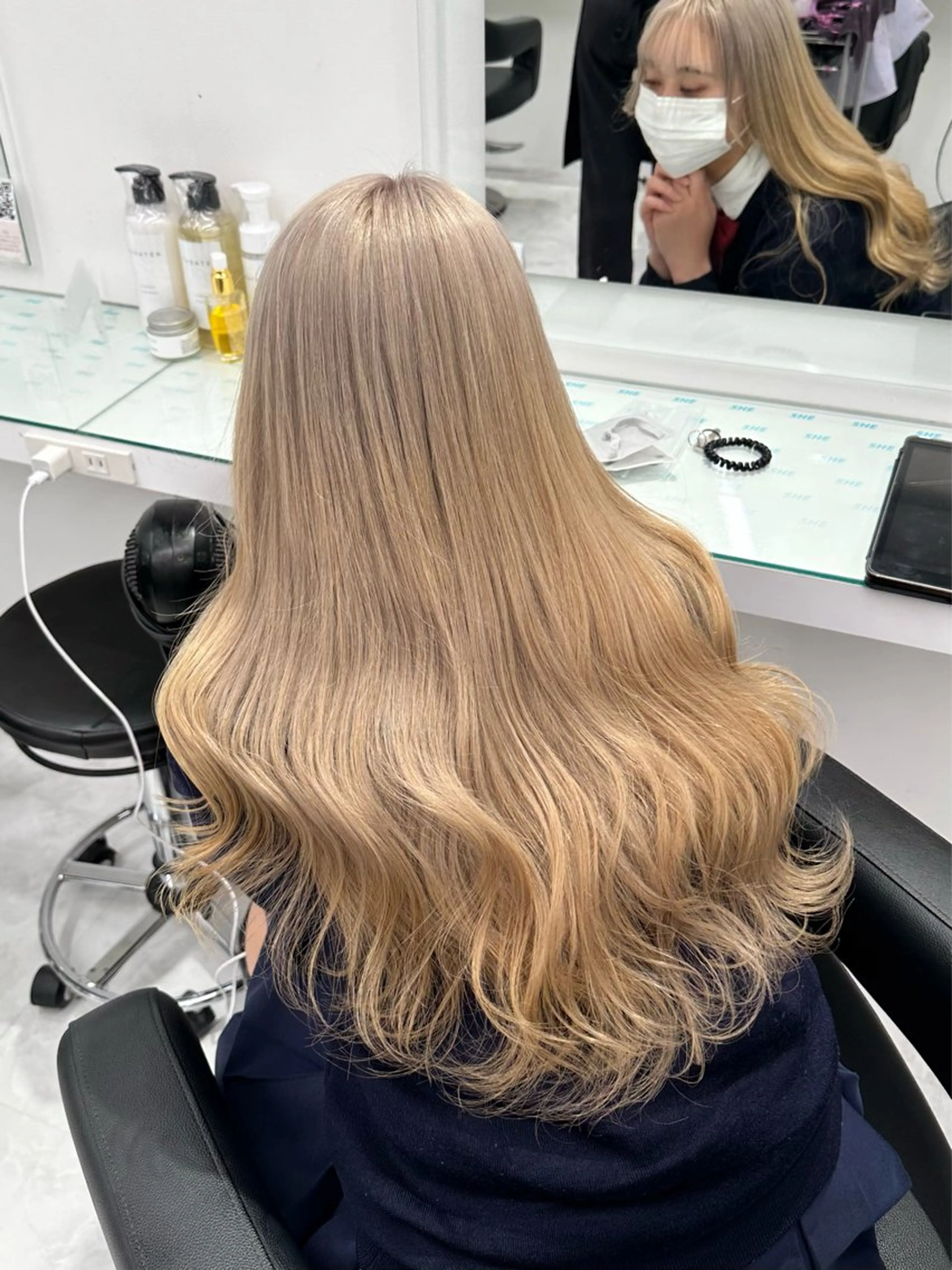 ロング カラー ヘアカラー トリートメント ヘアセット 🩷暖色カラー🩷 BONのヘアスタイル