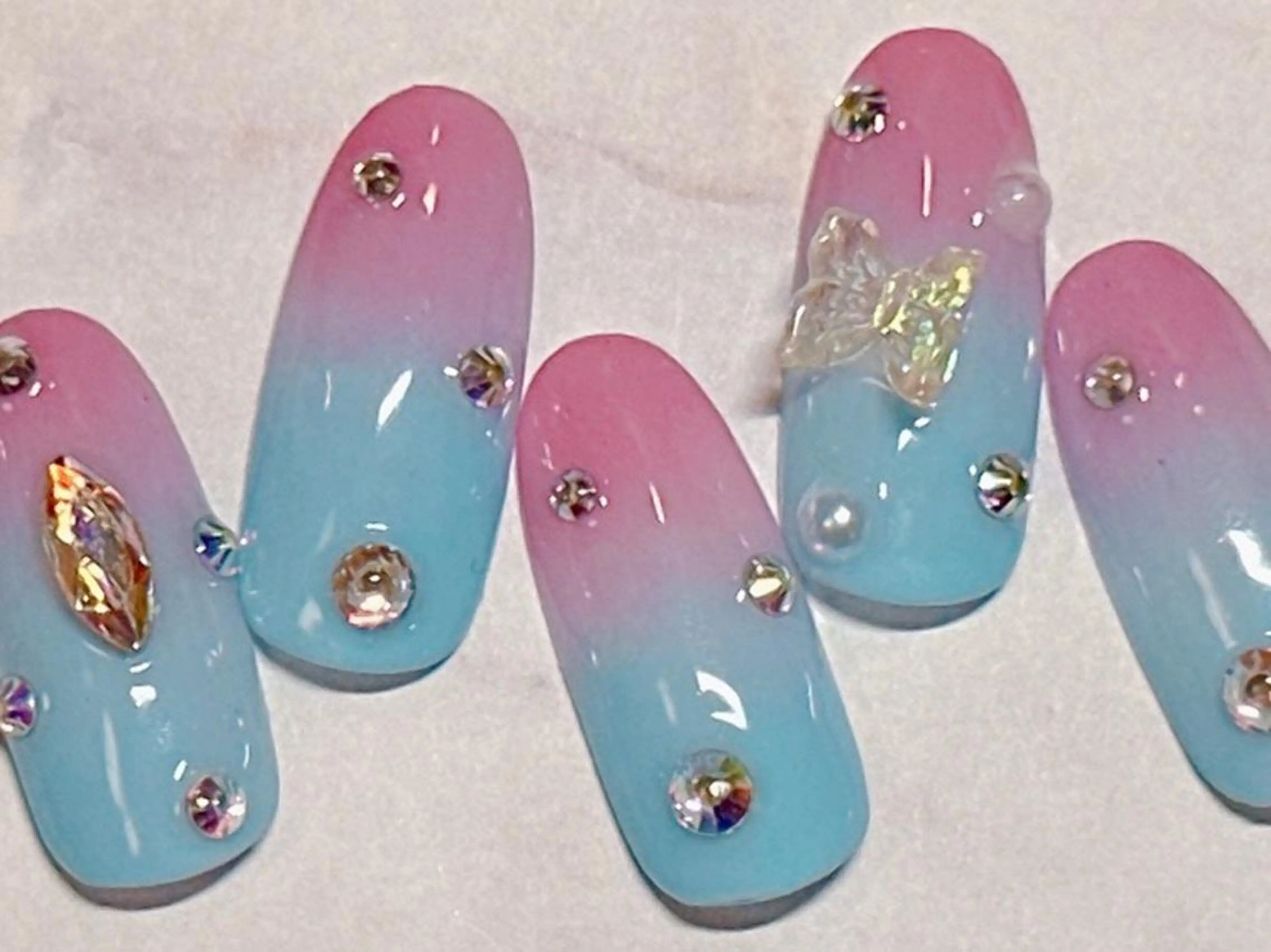 ネイル BIN nailのネイルデザイン