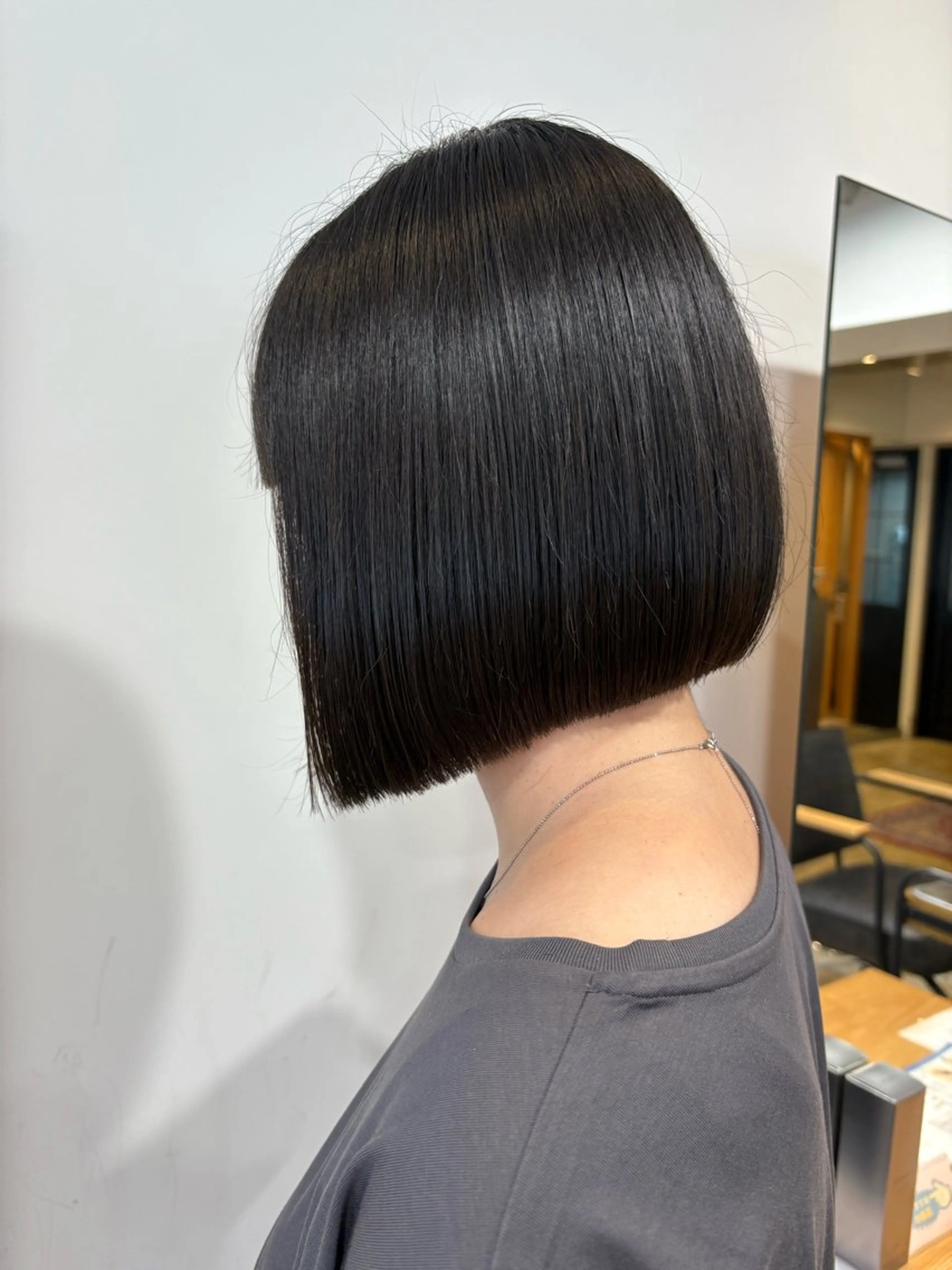 ミディアム 西片 麻那のマツエク・マツパデザイン