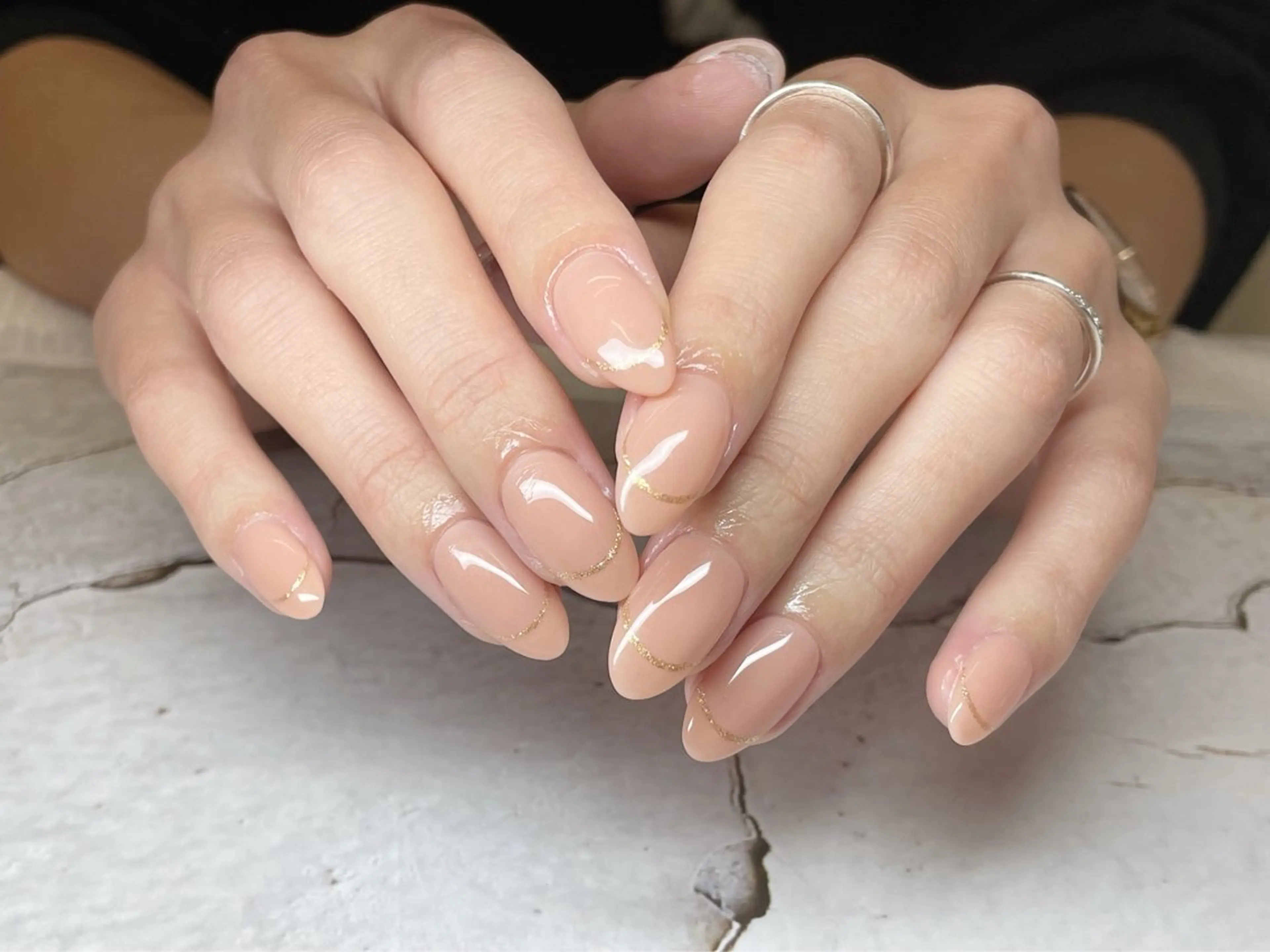 ネイル アートネイル ジェルネイル グラデーション マグネットネイル 持ち込み ハンドネイル エルモサ YURIKAのネイルデザイン