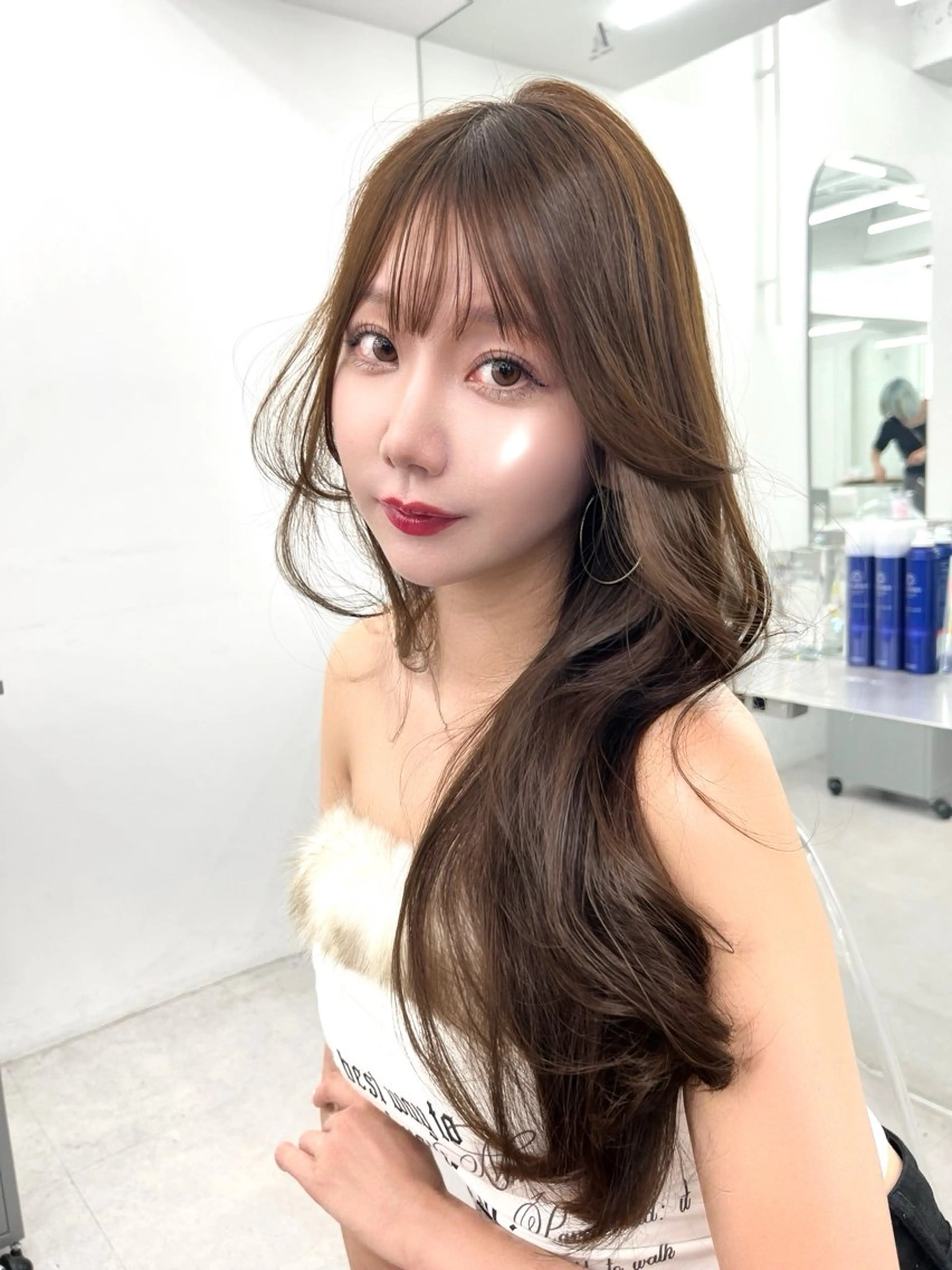 ロング カラー ベージュカラー ブリーチ 透明感カラー ダブルカラー ブリーチなしカラー カット ヘアカラー トリートメント ヘッドスパ 透明感カラー✨🩵 韓国ヘアkanatoのヘアスタイル