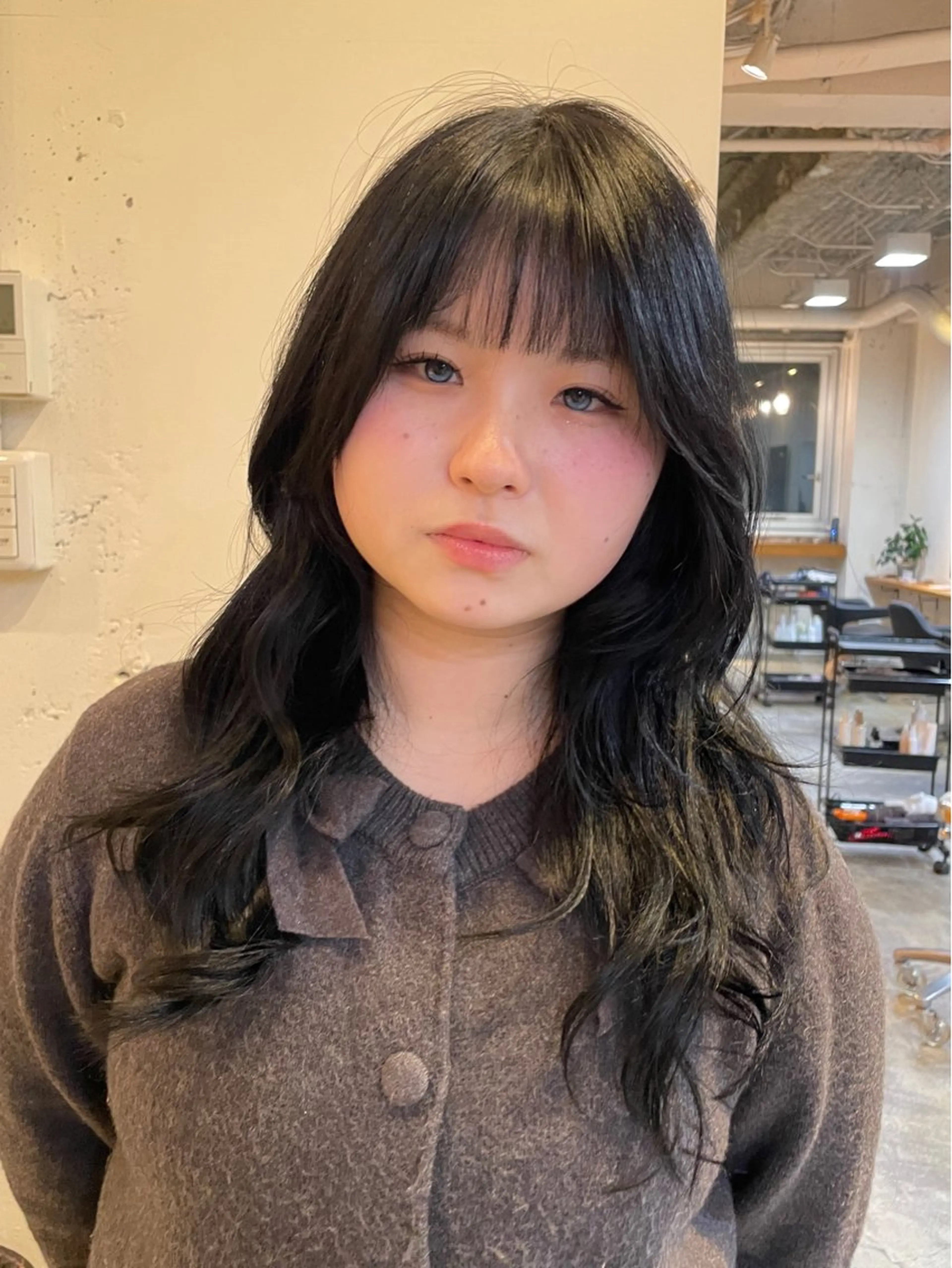 ロング カラー カット ヘアカラー トリートメント RIN／韓国ヘア レイヤーカットのヘアスタイル