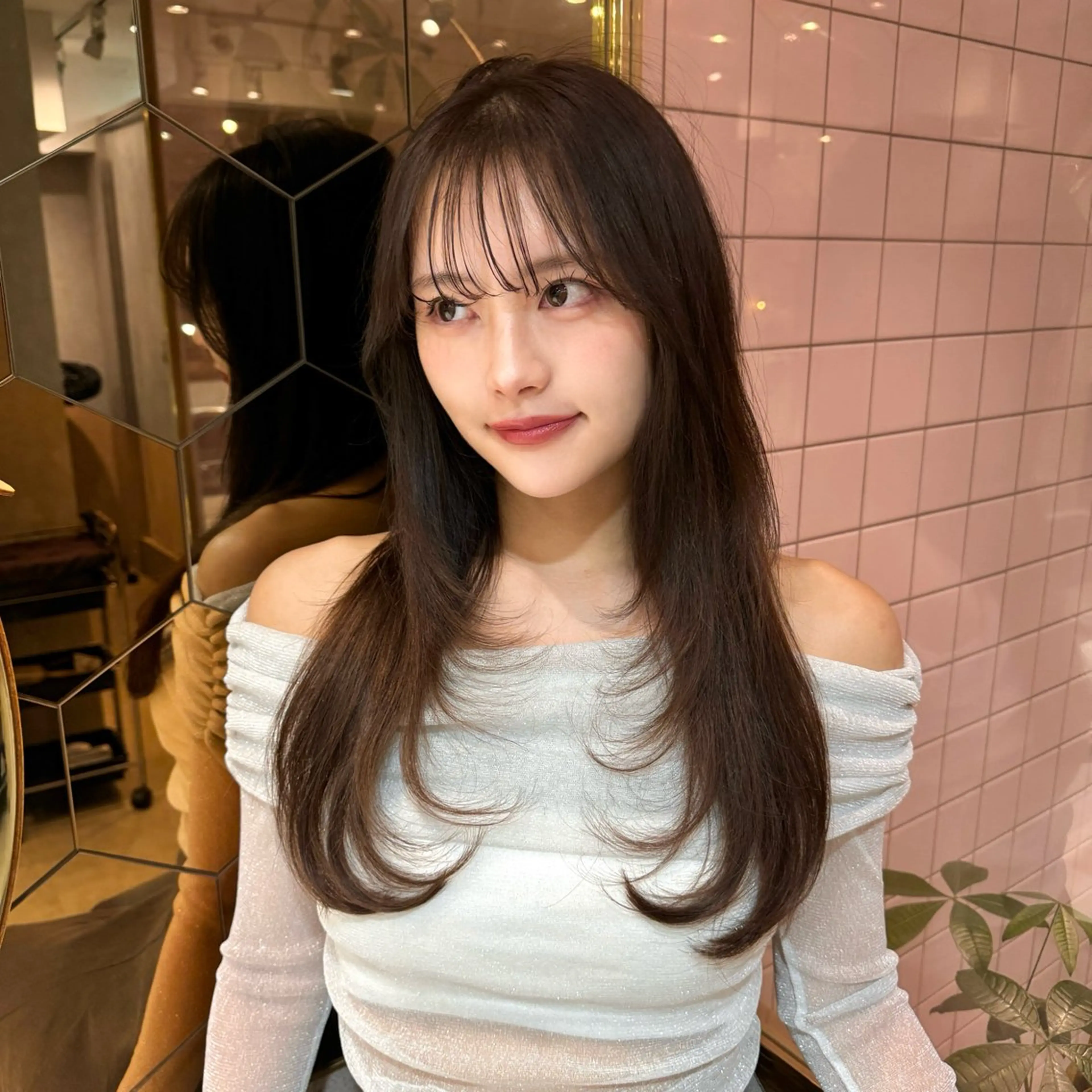 ロング レイヤーカット カット トリートメント 🎀しゅな/韓国 レイヤー/透明感♡のヘアスタイル