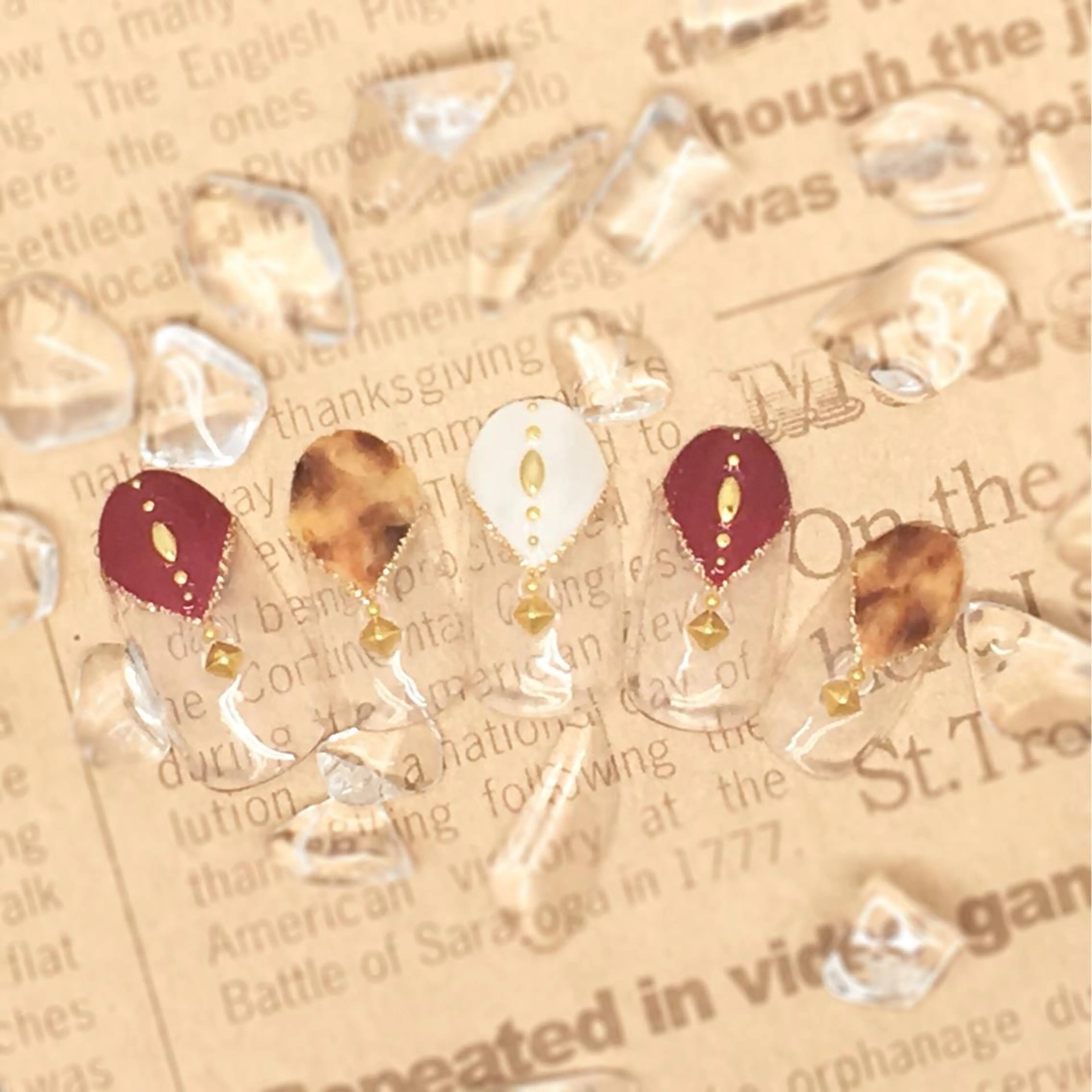 ネイル べっ甲ネイル フレンチネイル ハンドネイル private nail salon papii所属・papii☆ kurodaのネイルデザイン