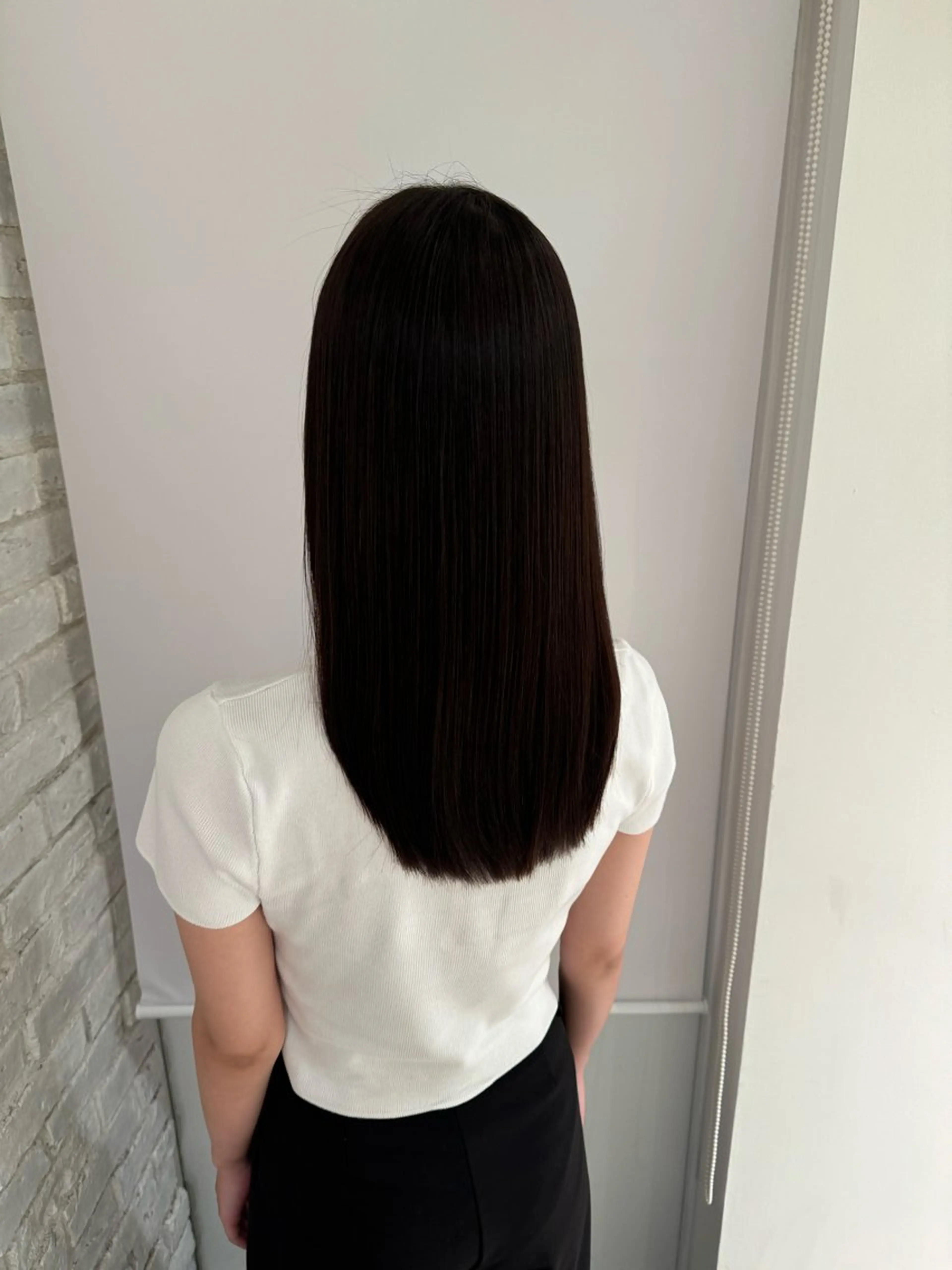 セミロング 濱川響太レディース カットモデルのヘアスタイル