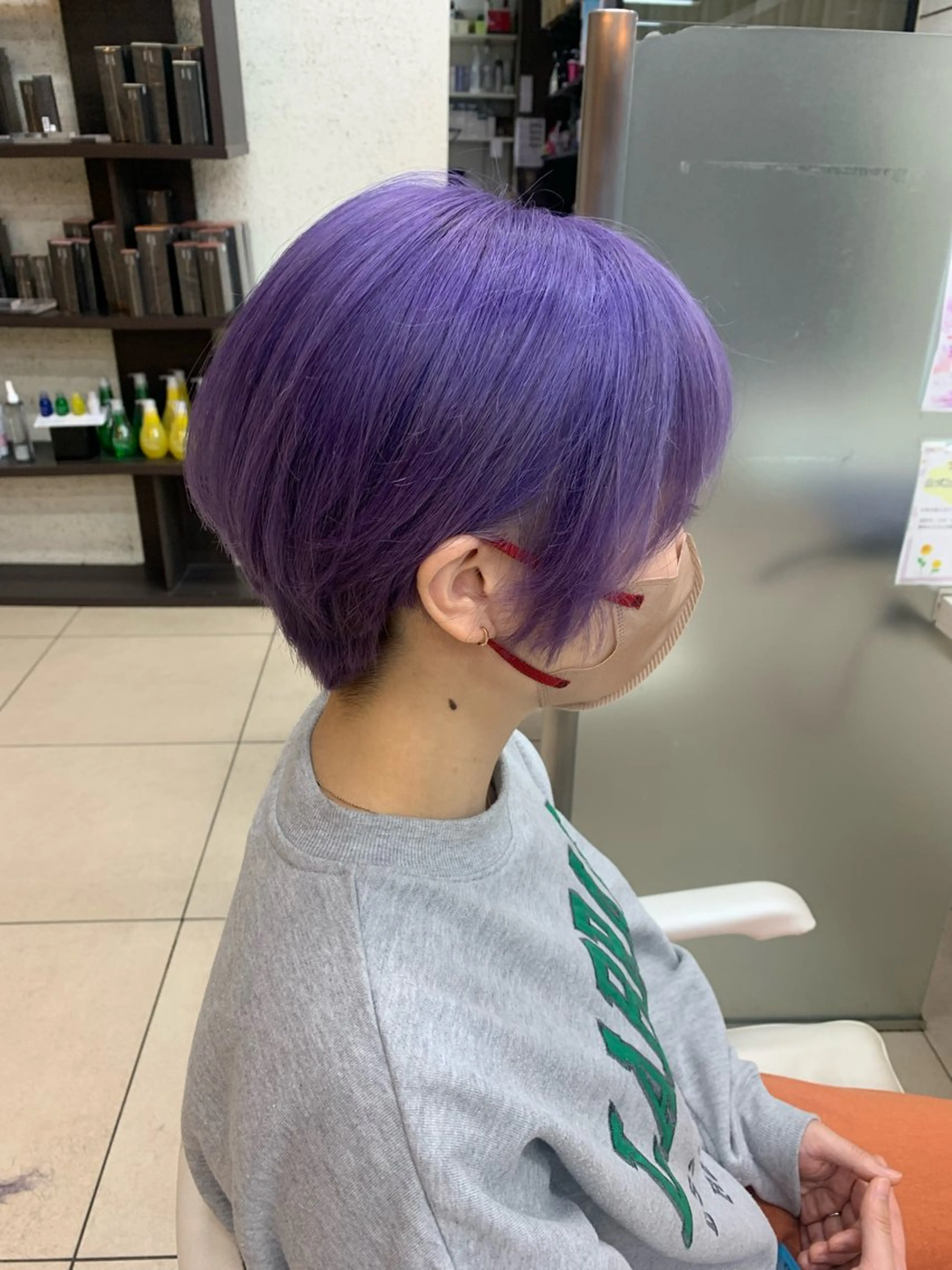 ショート カラー ベージュカラー ブリーチ ダブルカラー パープルカラー シルバー ヘアカラー トリートメント ✂︎✂︎レディースの メンズカット屋さんのヘアスタイル