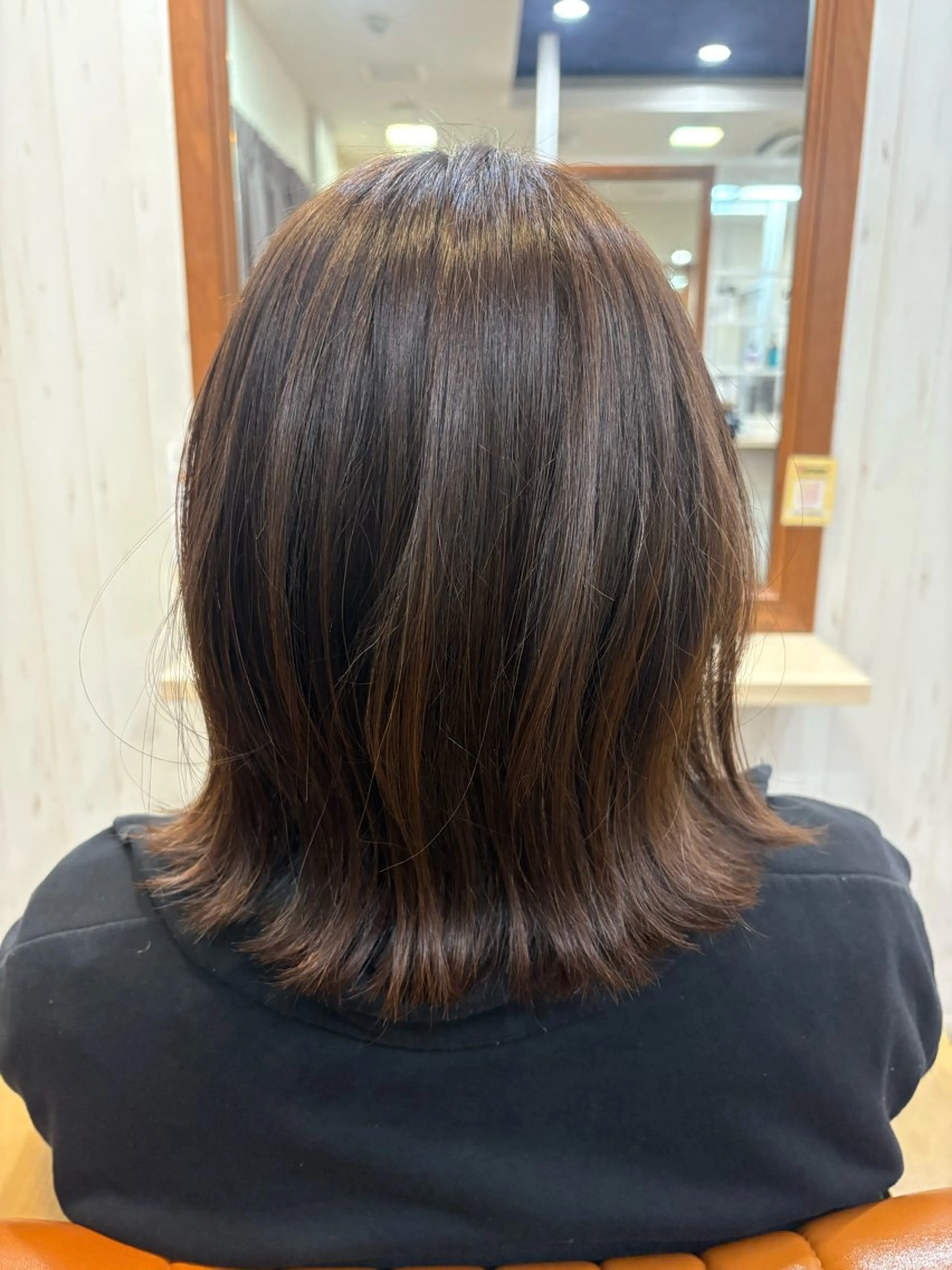 ミディアム カラー 宮越 えこのヘアスタイル