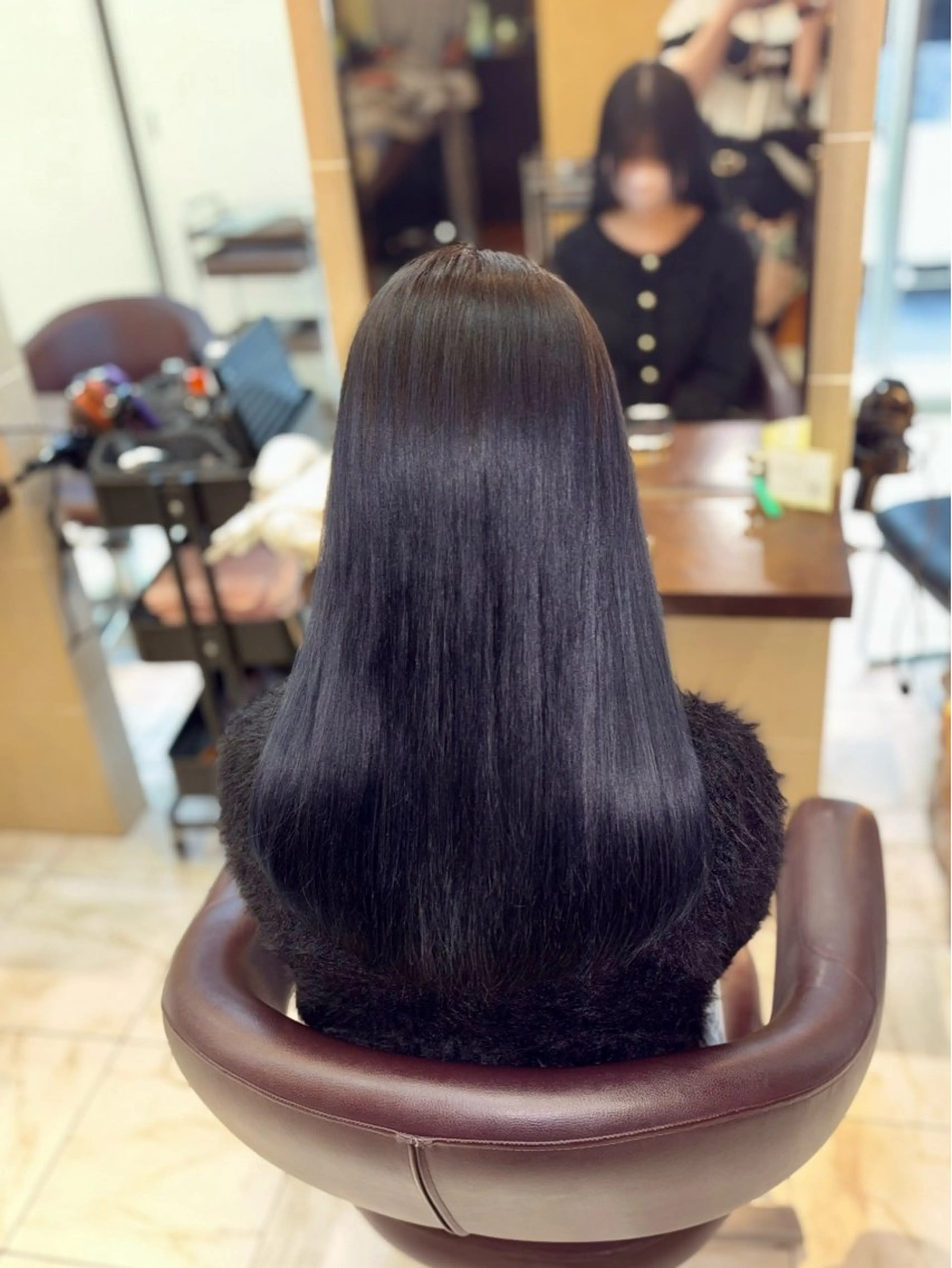 ロング カラー ヘアカラー トリートメント 🎀透明感カラー 🐈ナズナのヘアスタイル