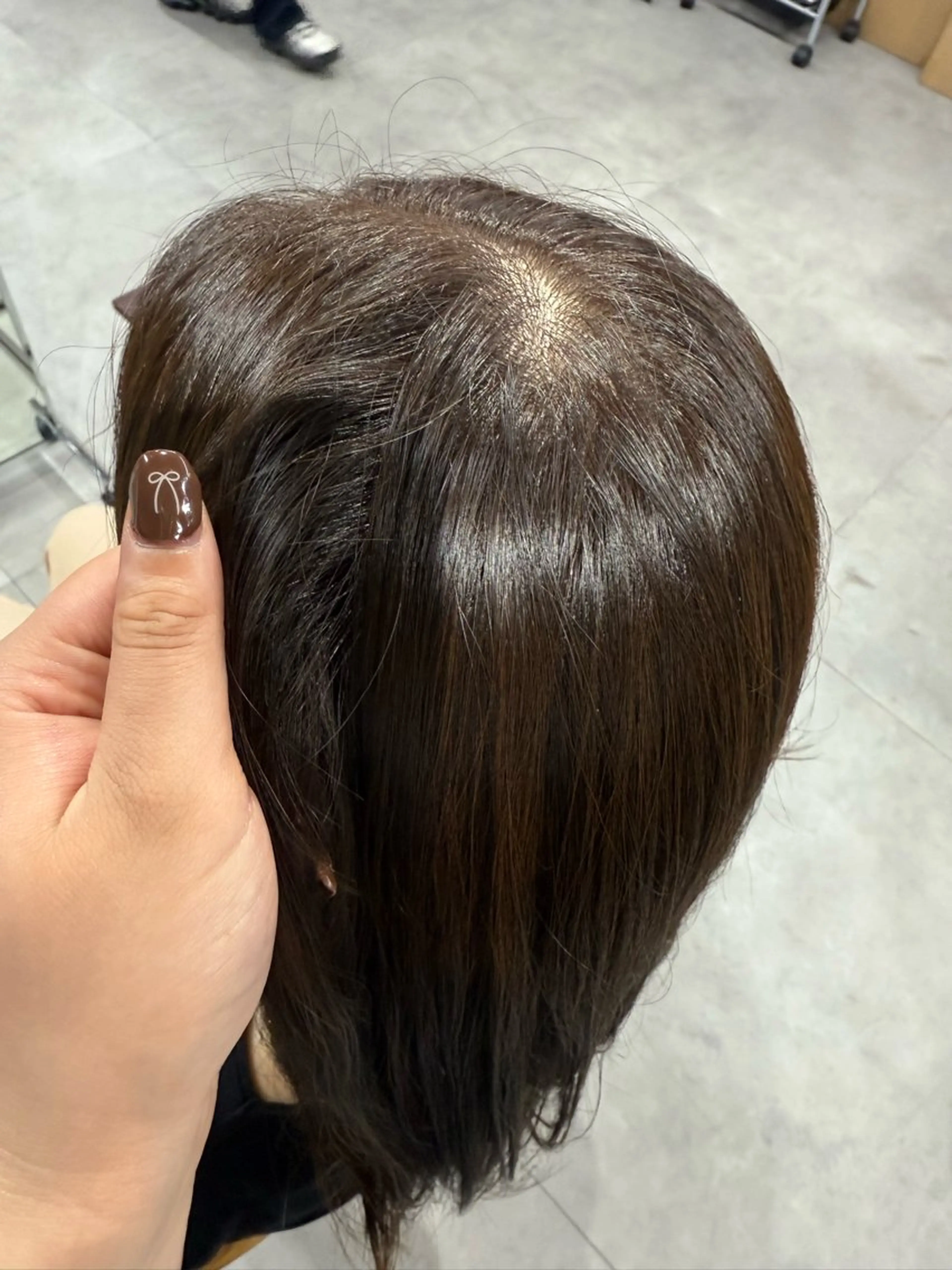 ロング r i i / ナチュラルカラーのヘアスタイル