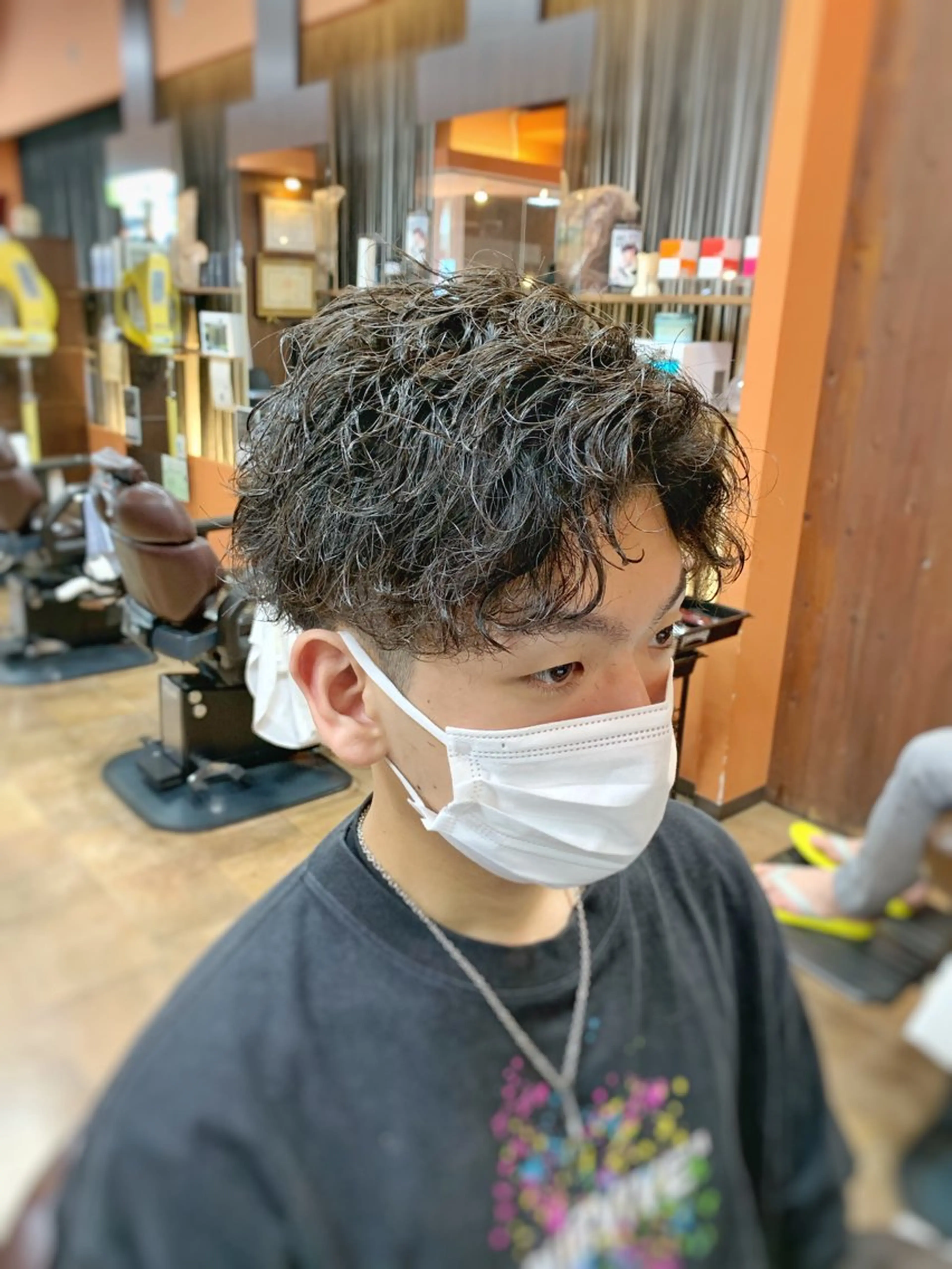 ショート パーマ メンズ Laneige 北加賀屋所属・三谷 天兵のヘアスタイル