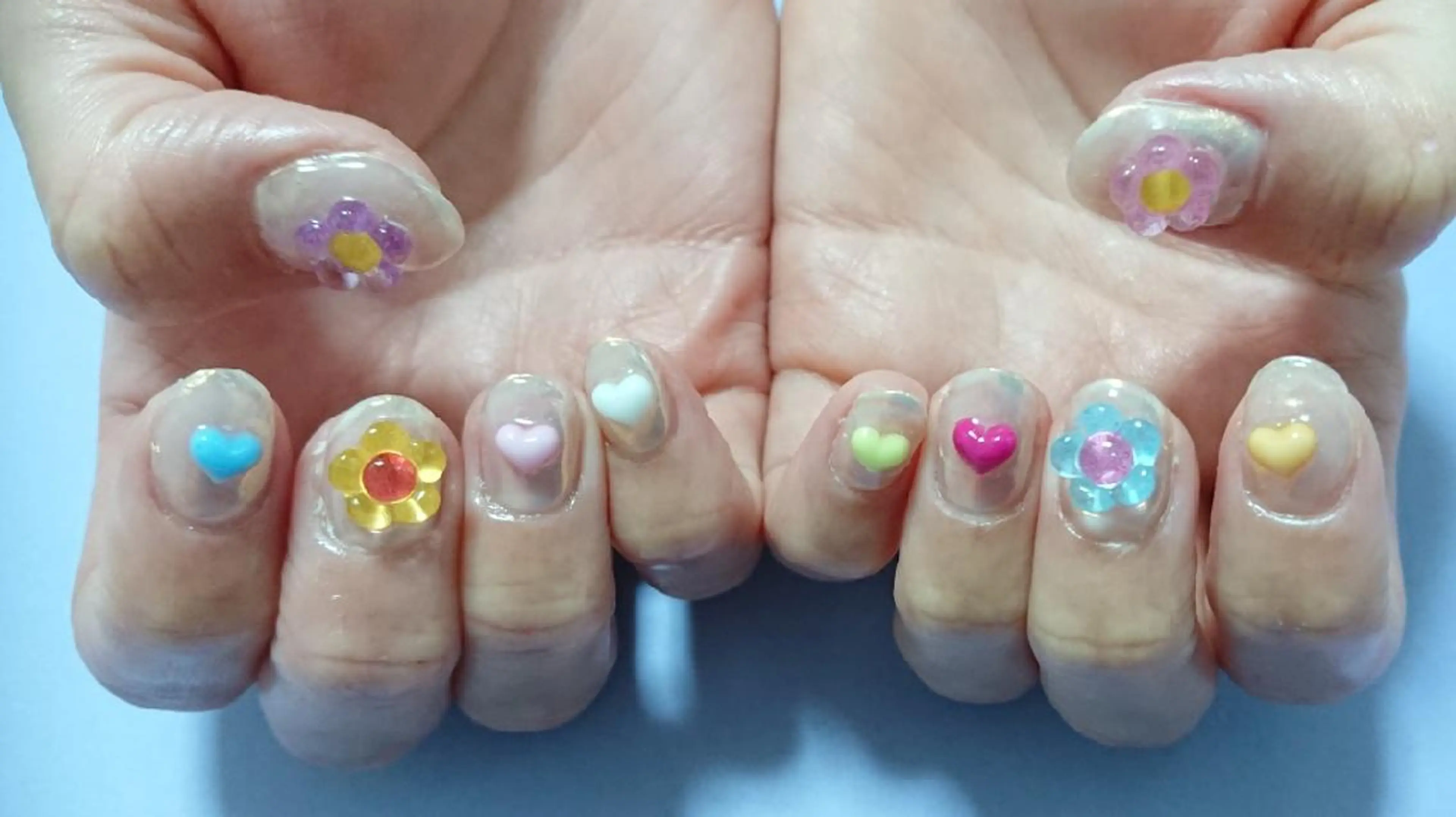 ネイル オーロラネイル ハンドネイル shellnail さなえのネイルデザイン