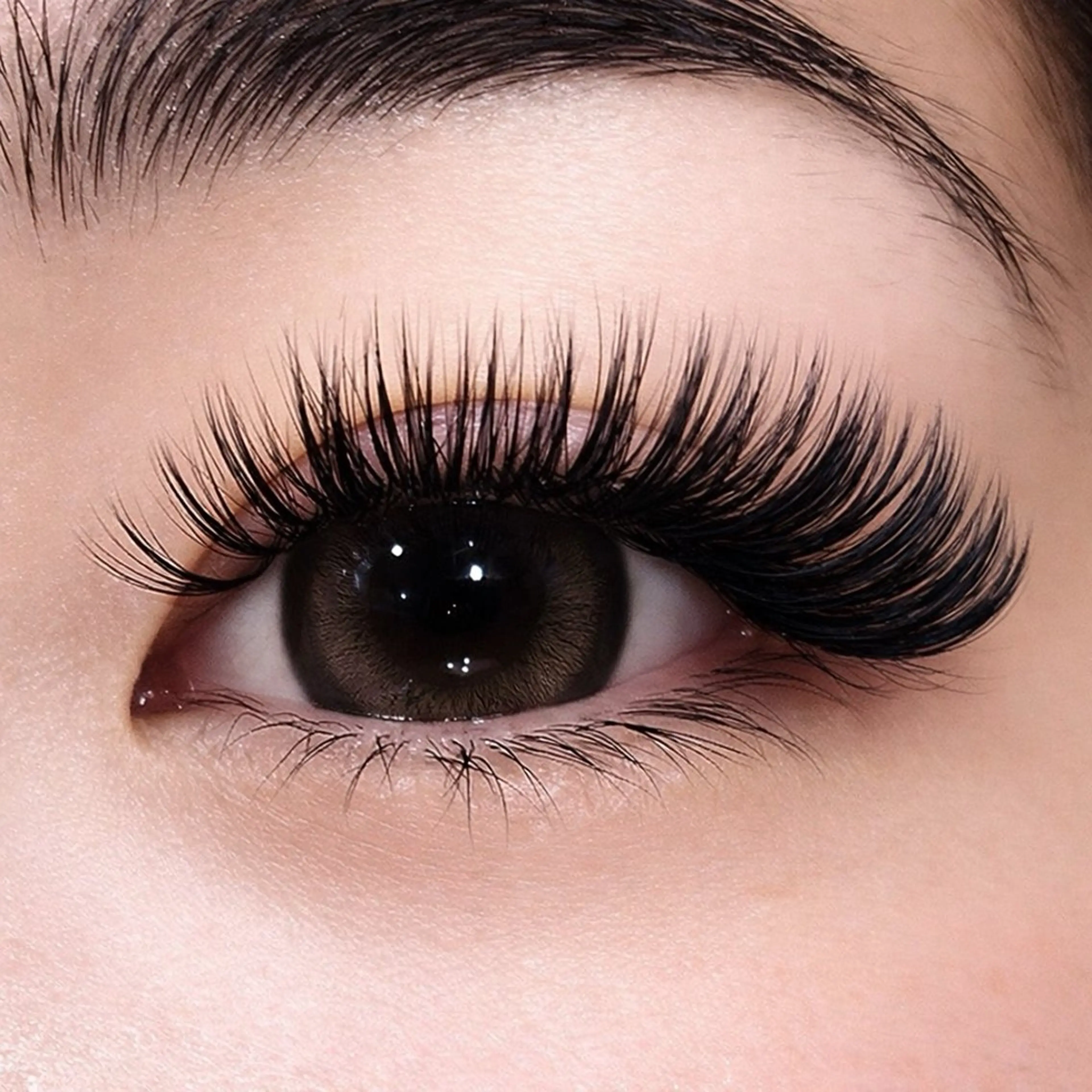 マツエク・マツパ 付け放題 ノーファンデの樹所属・宇治 名帆子のマツエク・マツパデザイン