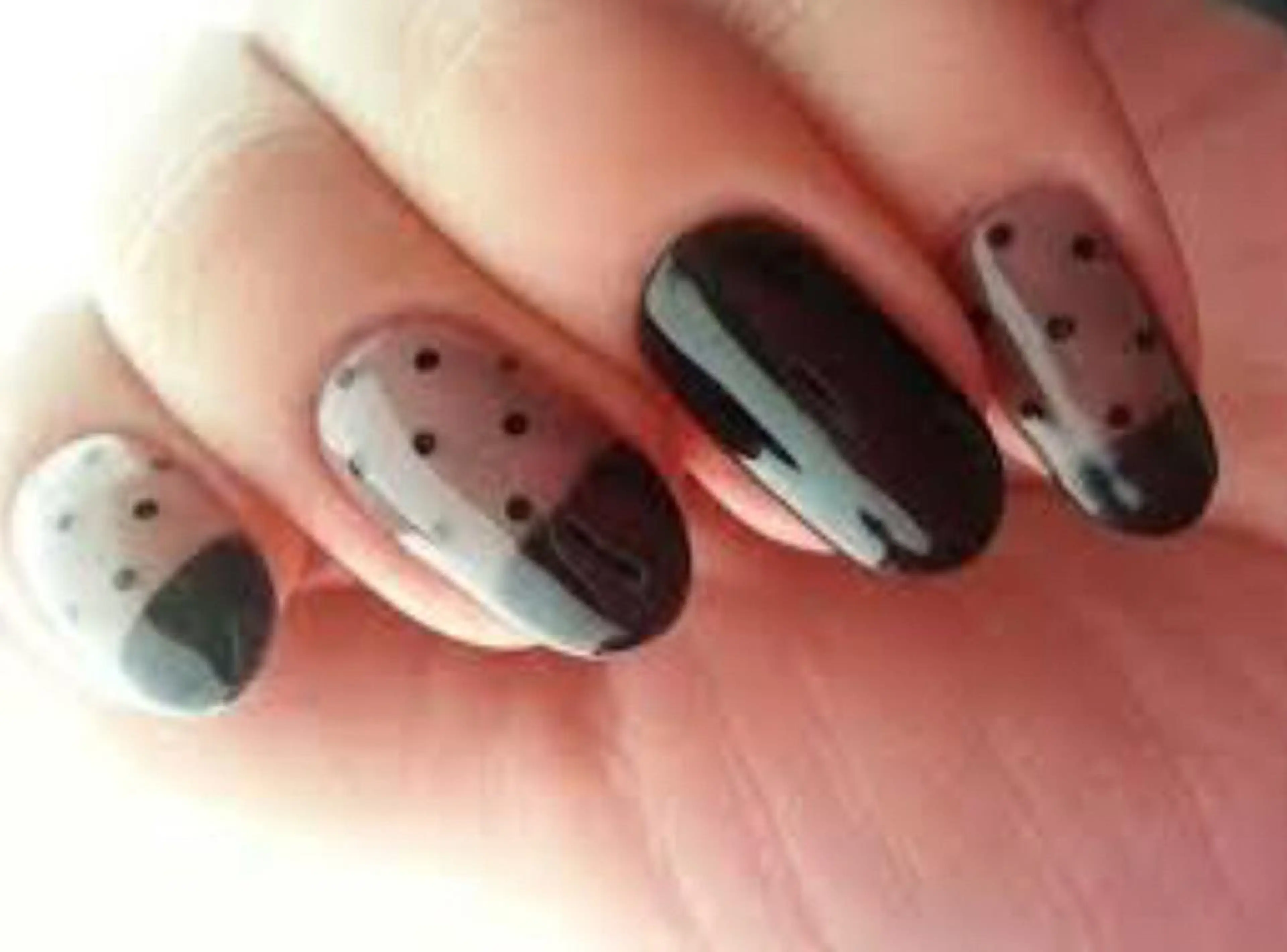 ネイル ハンドネイル ゲン レイカのネイルデザイン