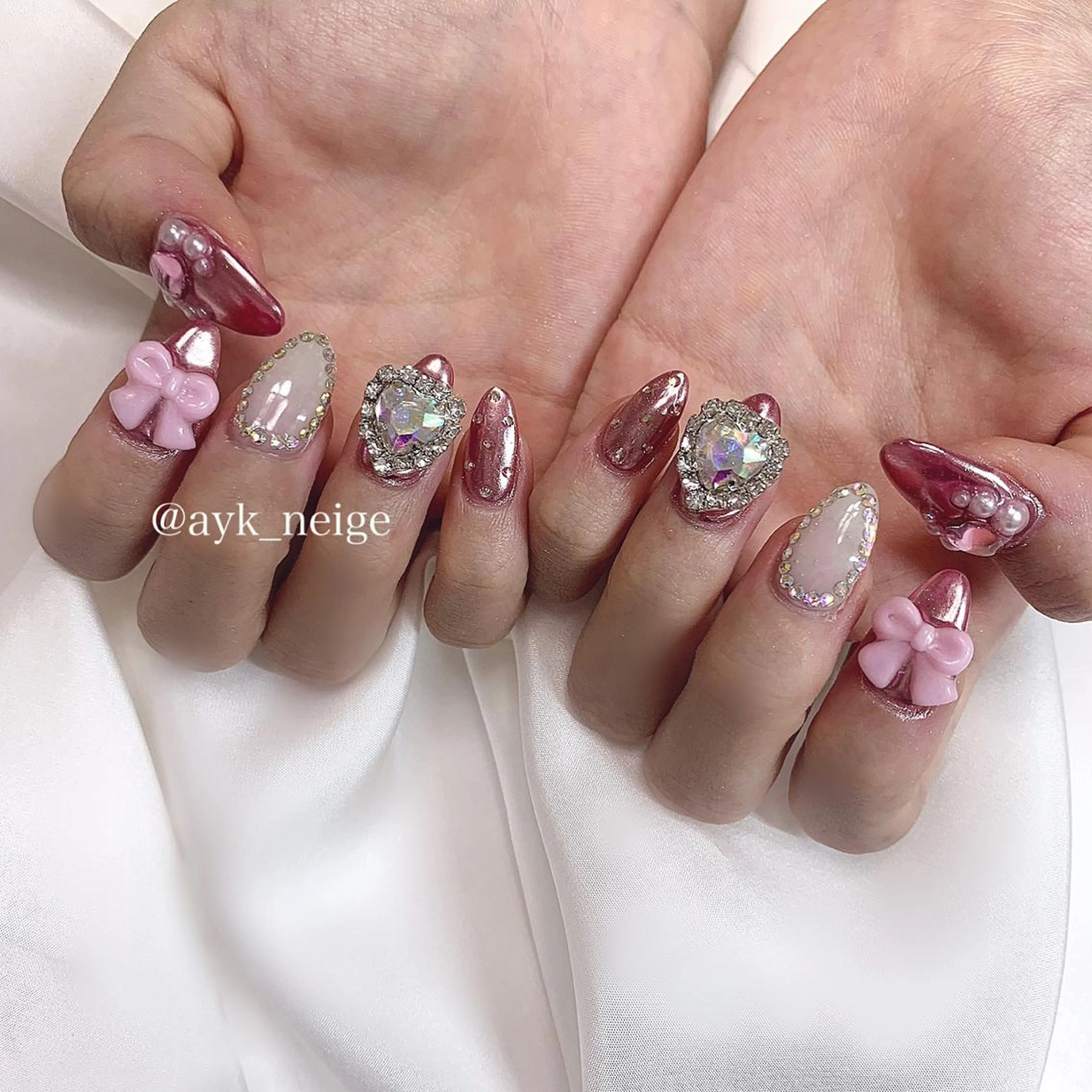 ネイル オーロラネイル フットネイル キラキラネイル 韓国ネイル ツイードネイル n'eige nail所属・大谷 綾香のネイルデザイン