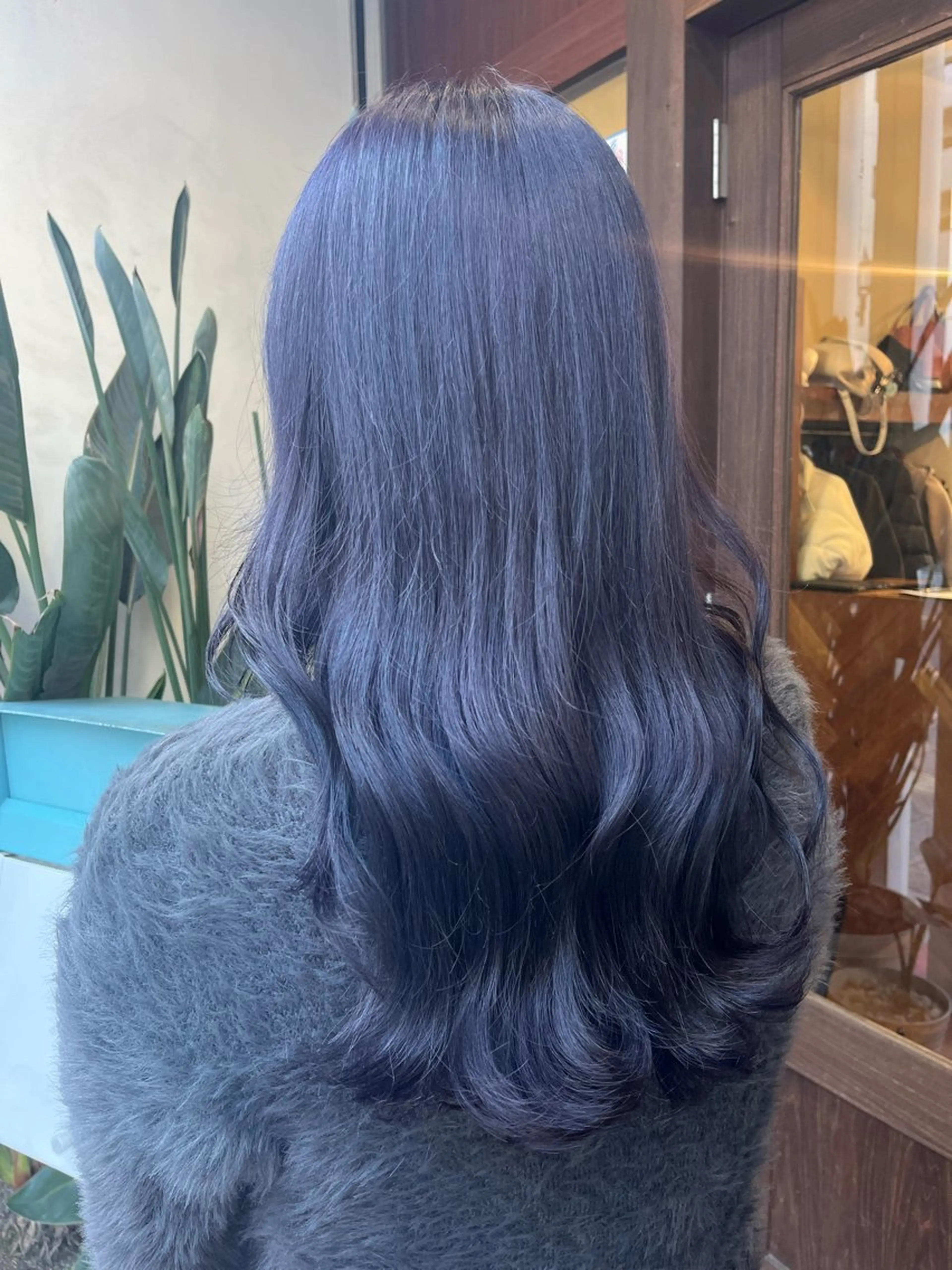 ロング カラー ブリーチ 透明感/低ダメージ インナー🩵角田紗雪のヘアスタイル