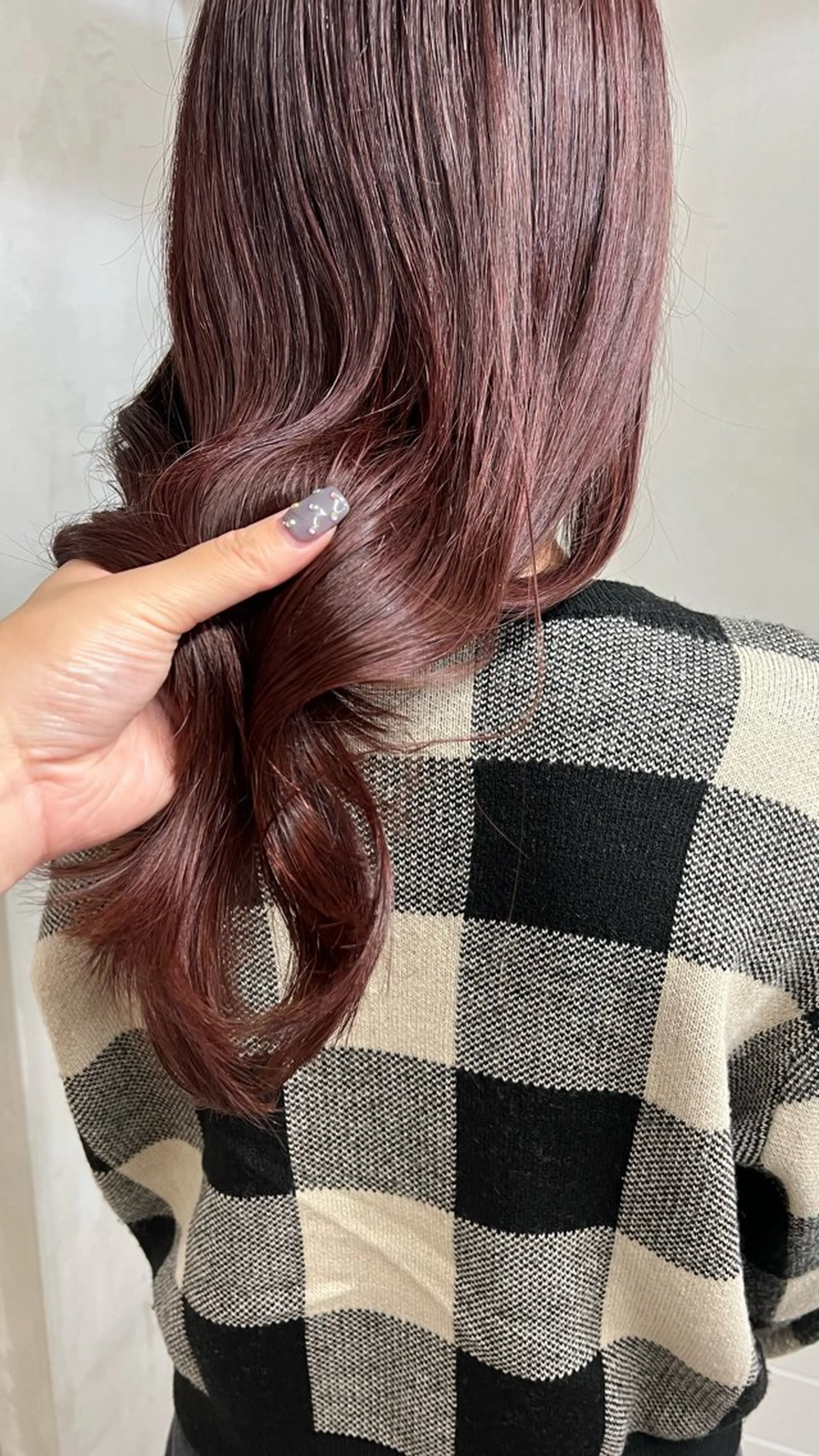 セミロング カラー ブラウンカラー ピンクカラー ピンクブラウン anon Loemのヘアスタイル