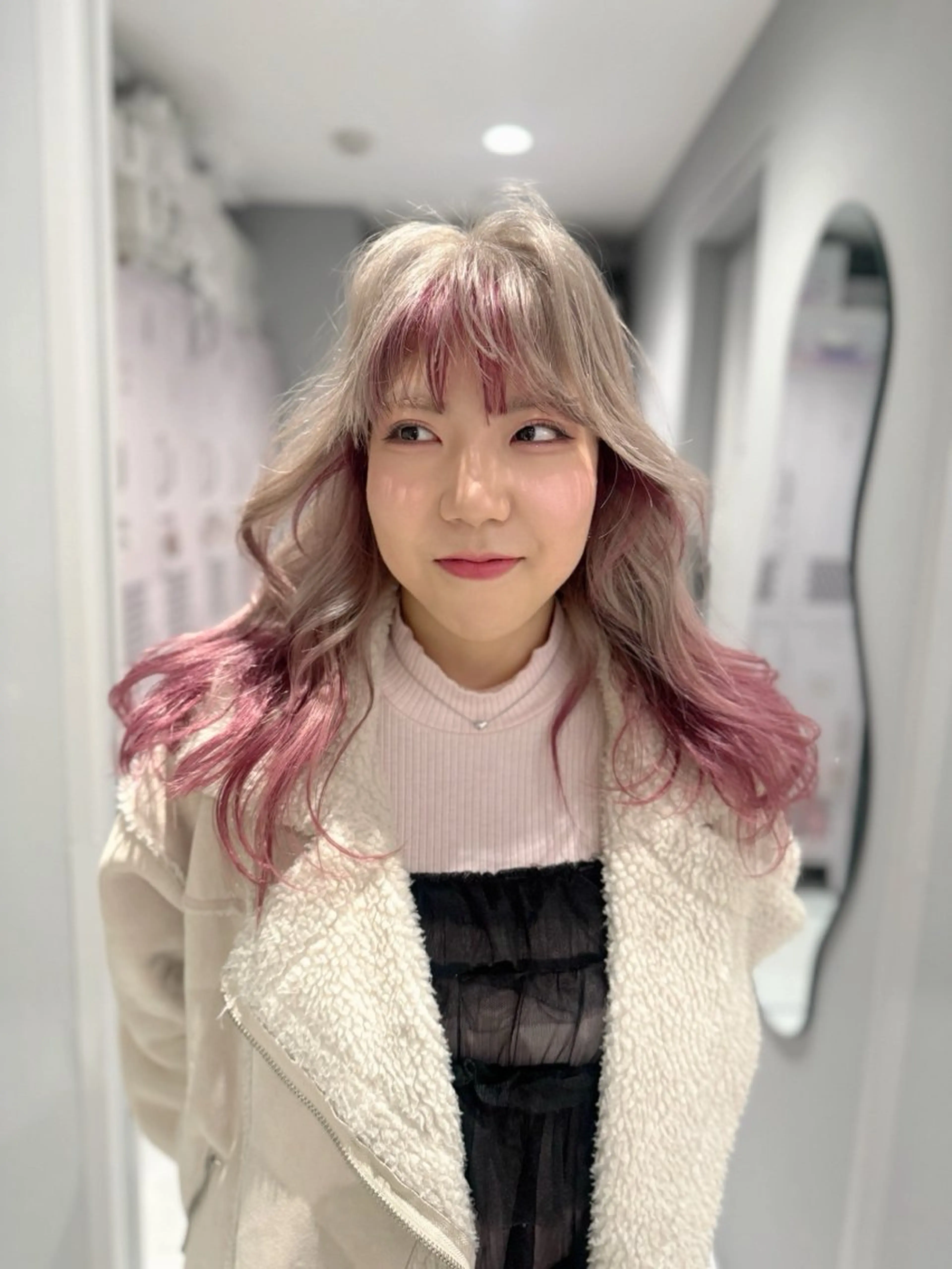 ロング カラー 艶 ケアブリーチ 🎀🩵RISAのヘアスタイル