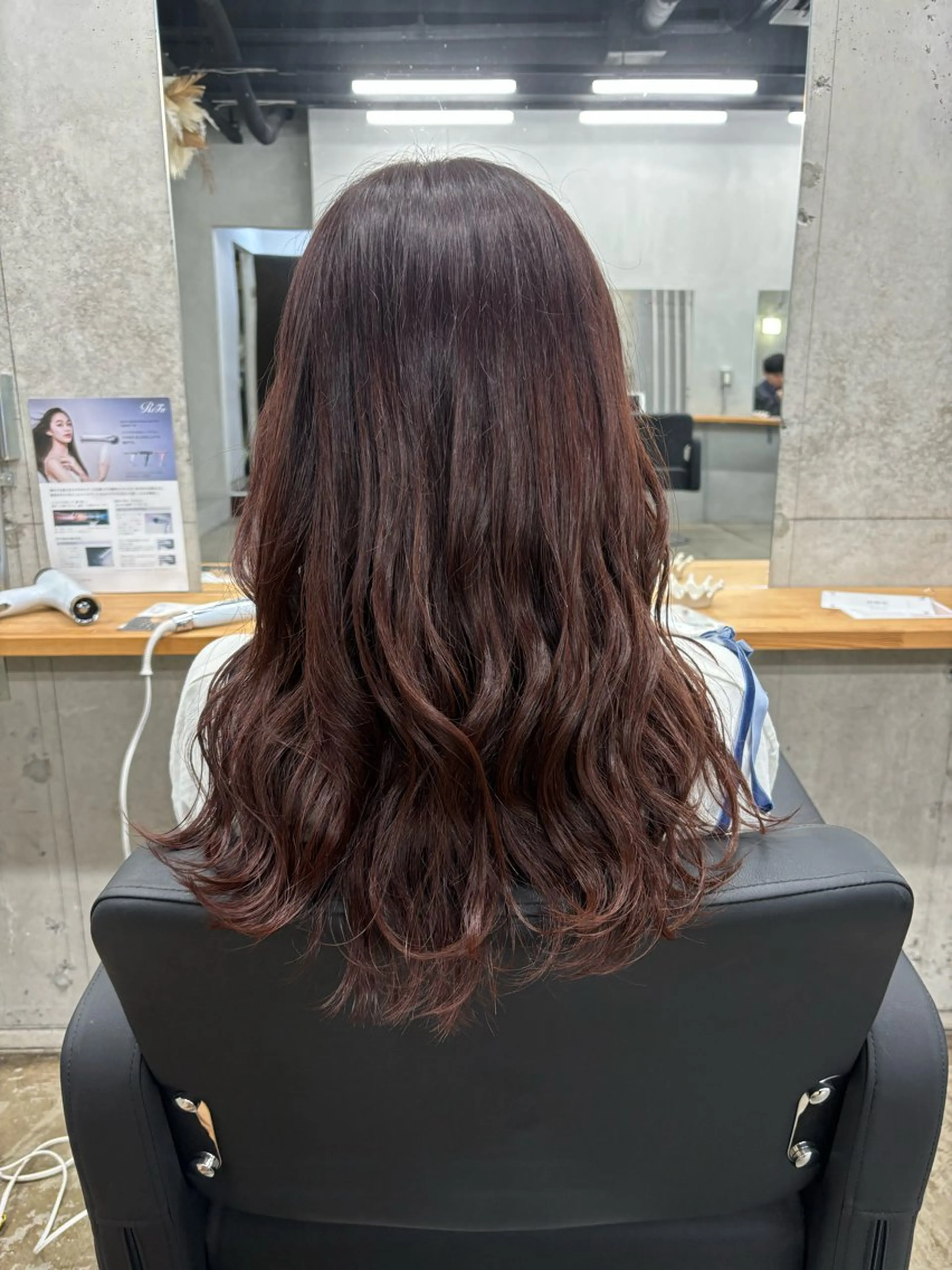 ミディアム mono / Manatoのヘアスタイル