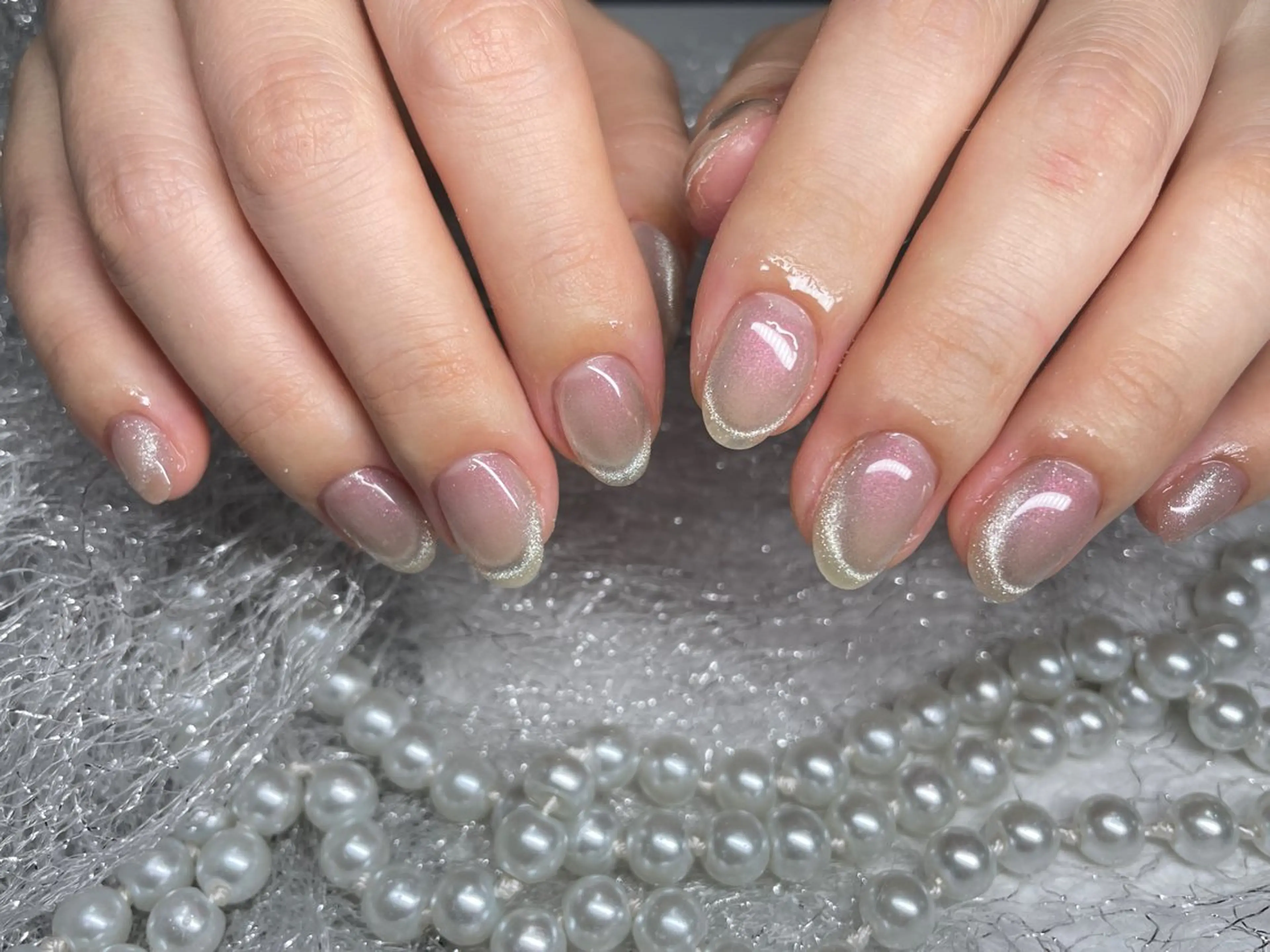 ネイル 長さ出し フットネイル フレンチネイル ジェルネイル ガラスフレンチ ハンドネイル ハンドケア More Glam渋谷店のネイルデザイン