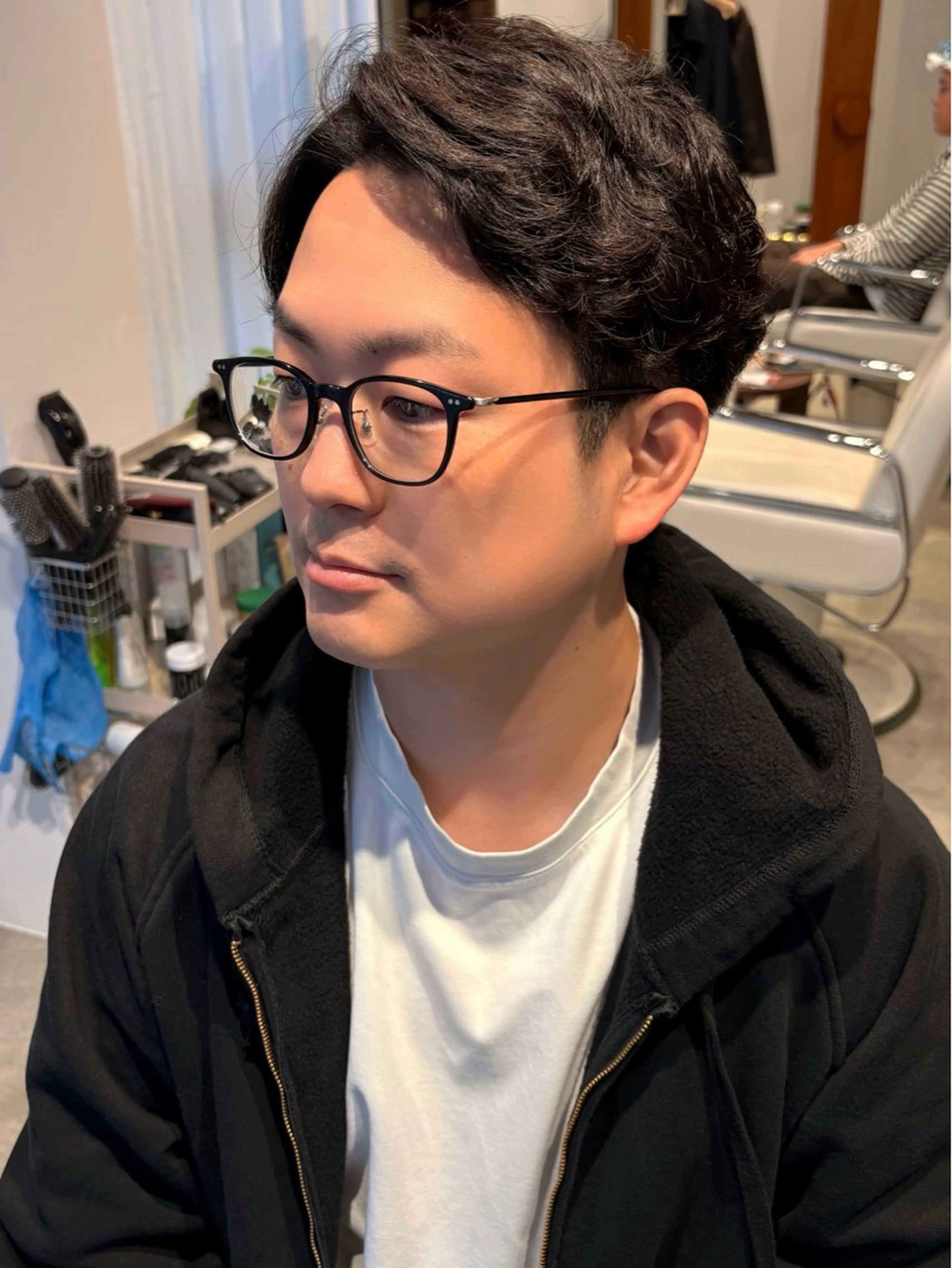 カット💇+ポイントパーマ🧑‍🦱の写真