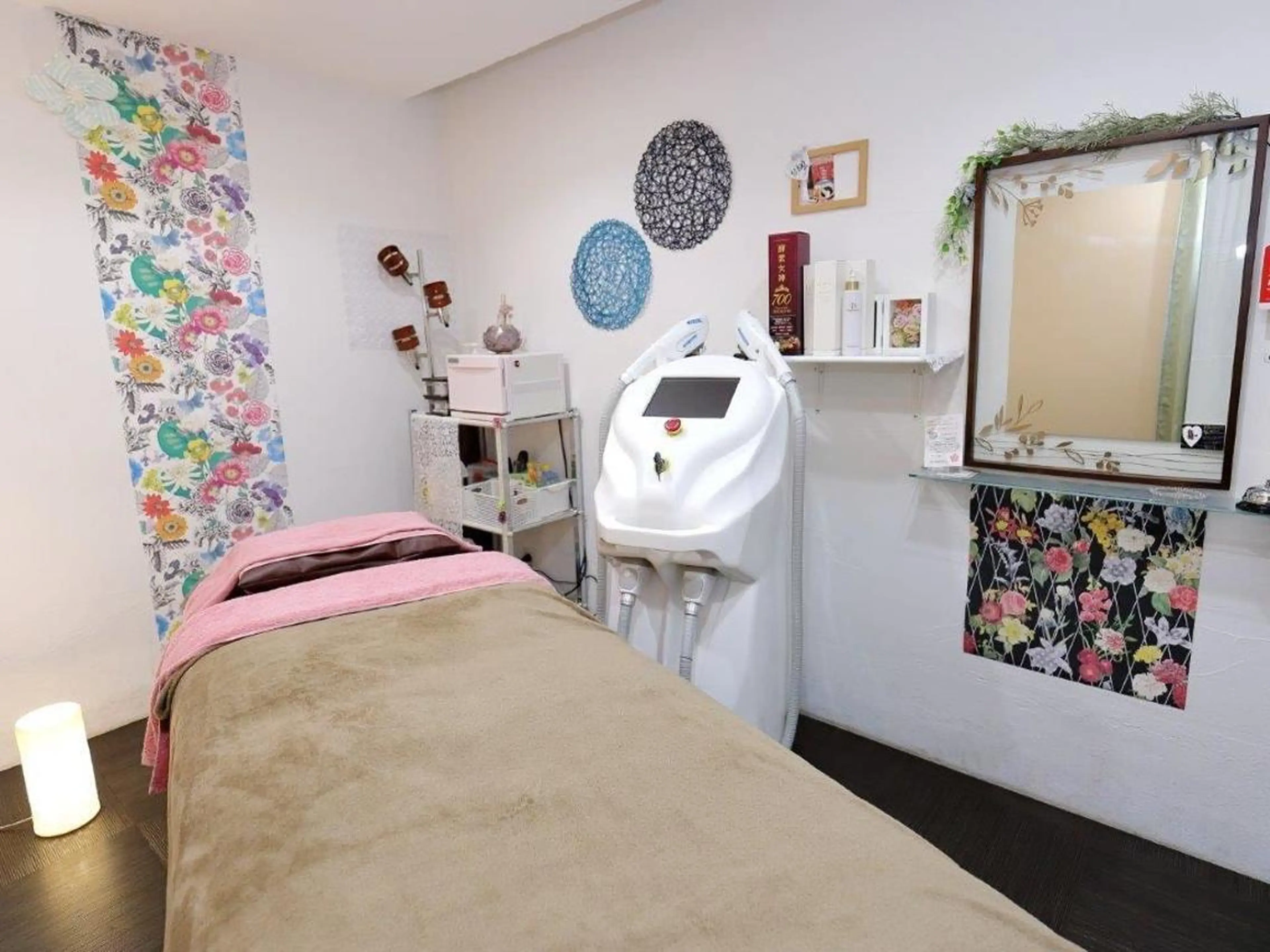 脱毛&まつ毛パーマ Bspaceのエステ・リラクイメージ