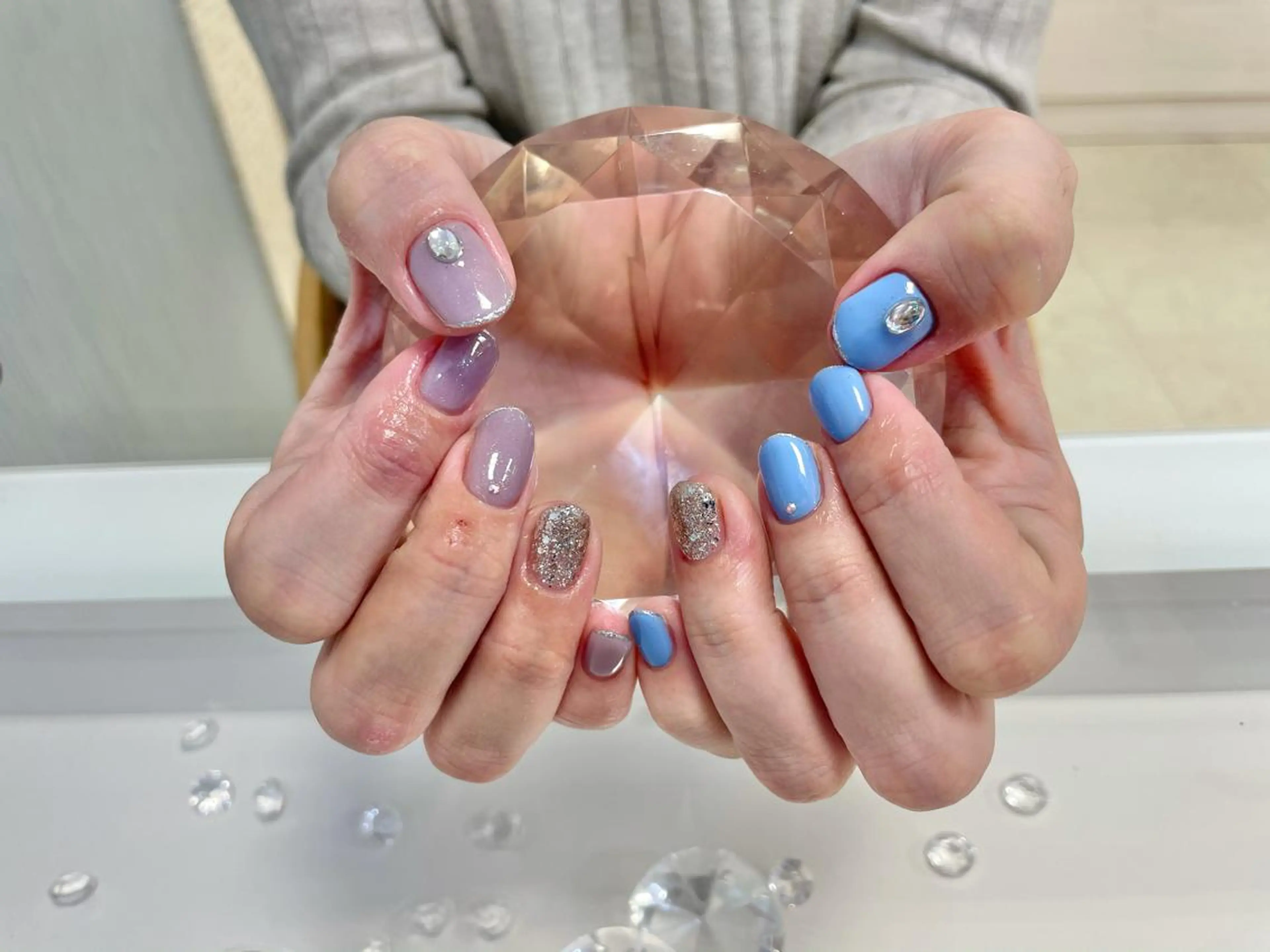ネイル e+LUCIA NAIL関内店所属・花岡 佑紀のネイルデザイン
